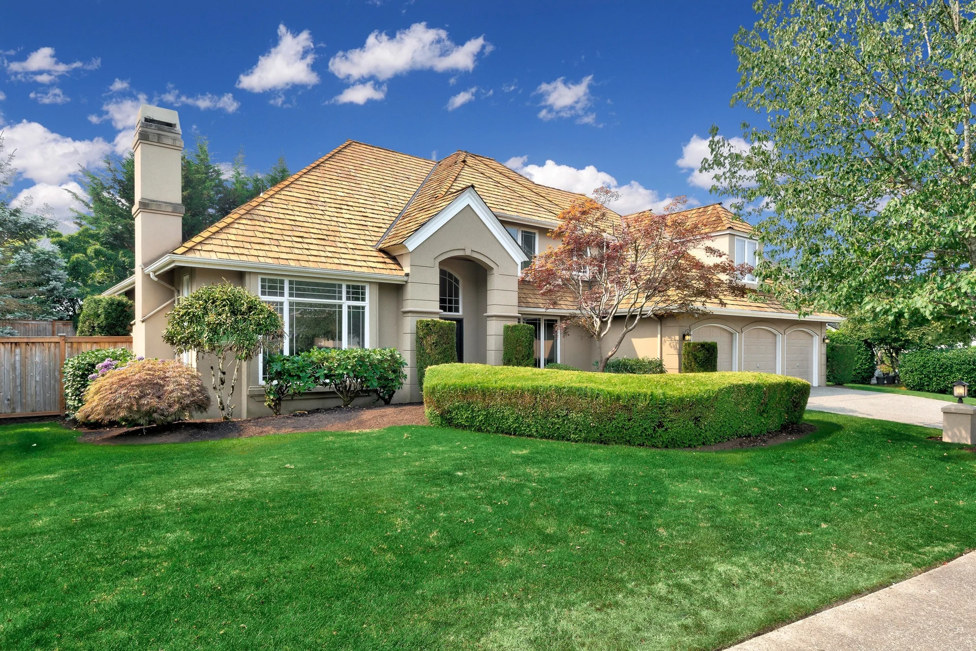 SOLD! Plateau Stunner in Trossachs for $1,089,000