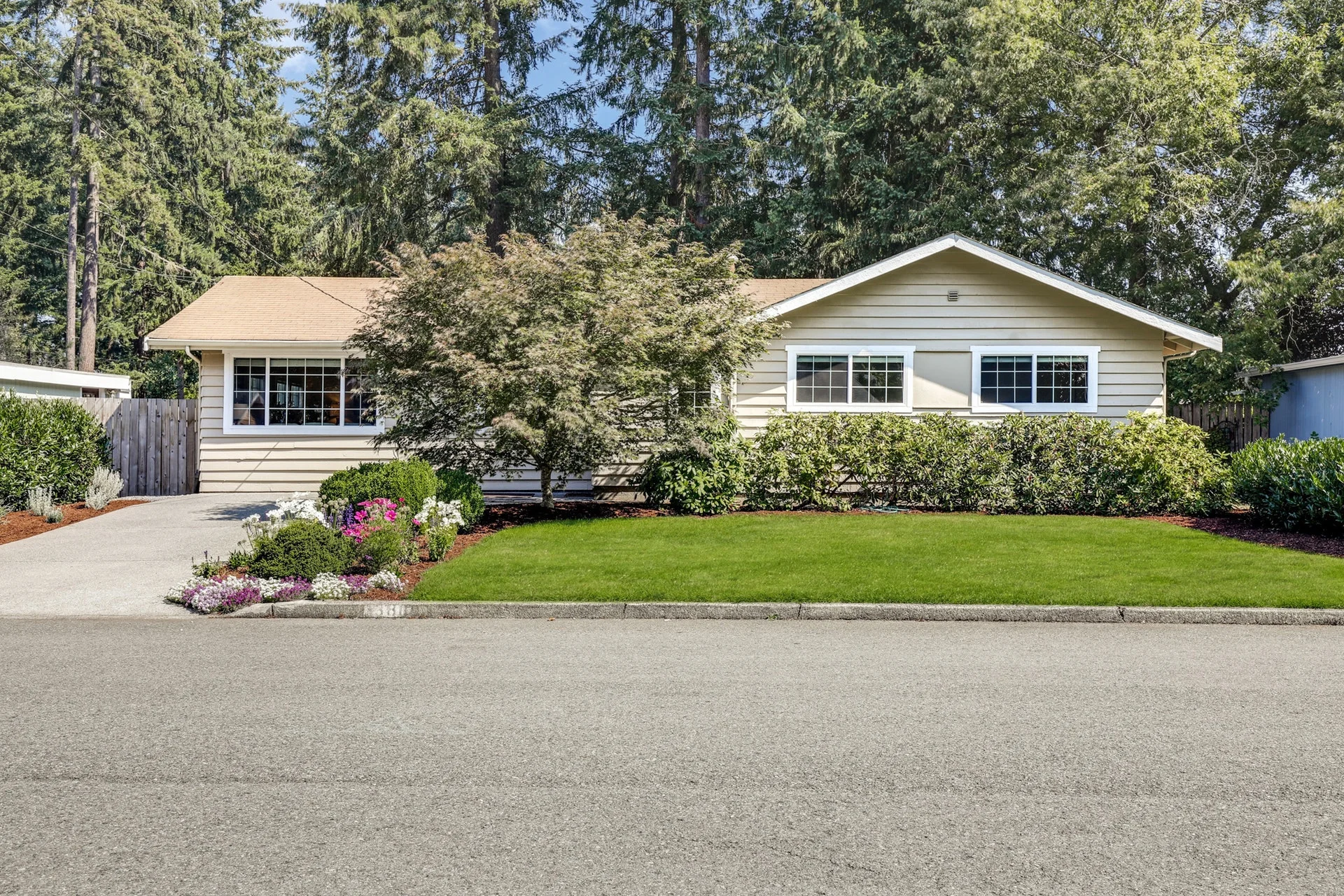 SOLD! Charming Rambler in the heart of Crossroads for $685,000