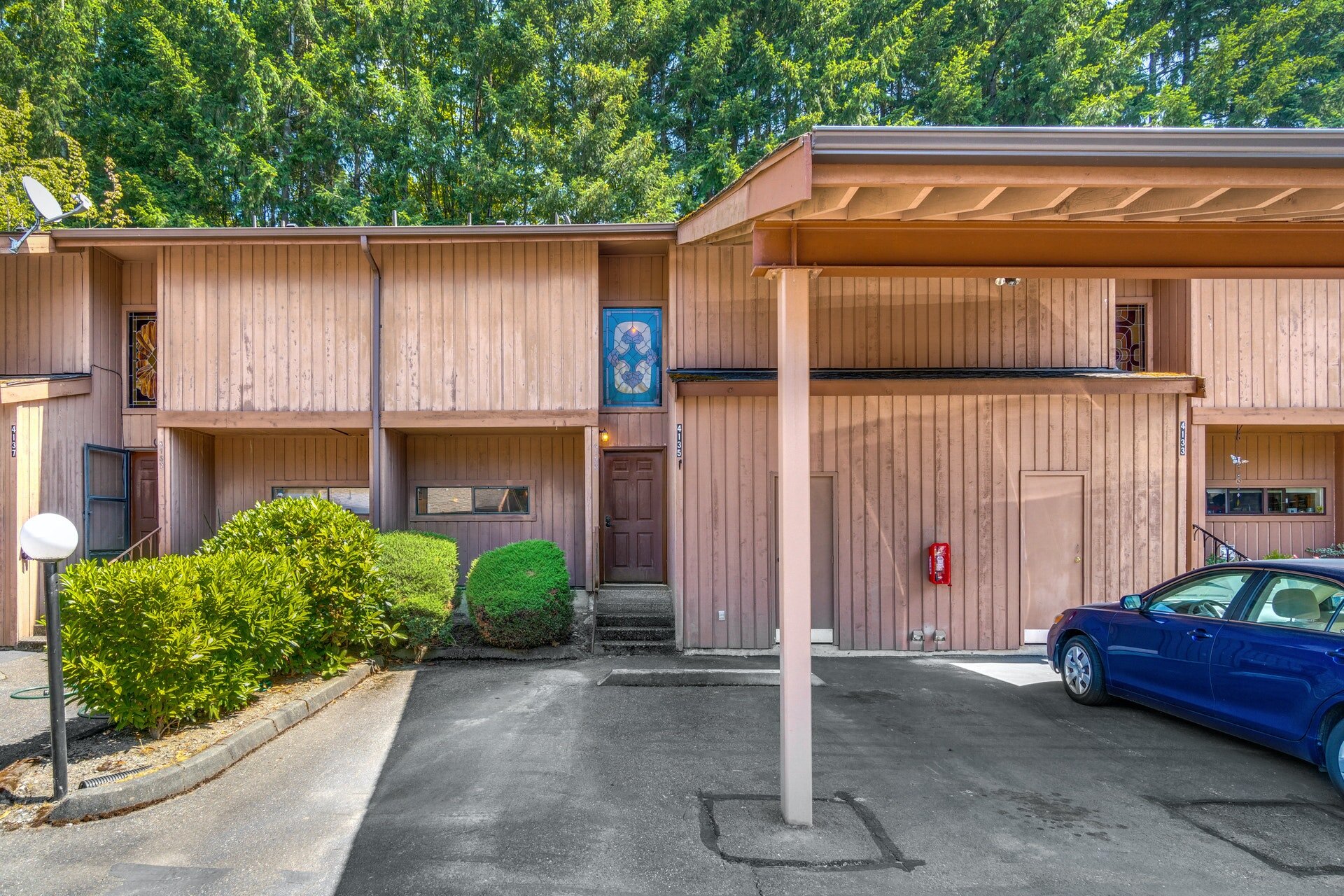 SOLD! Convenient Living in Regency Park for $479,000