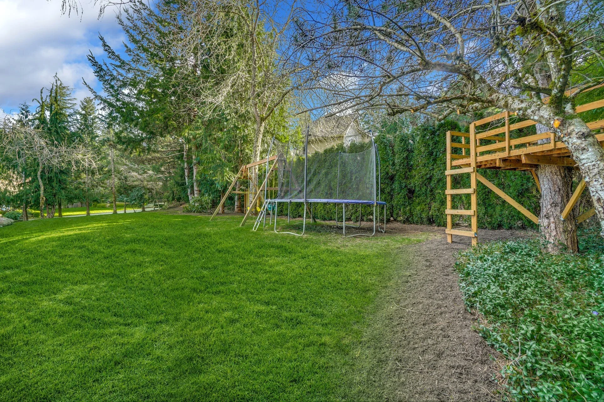 040-374352-JCH08890_HDR.jpg