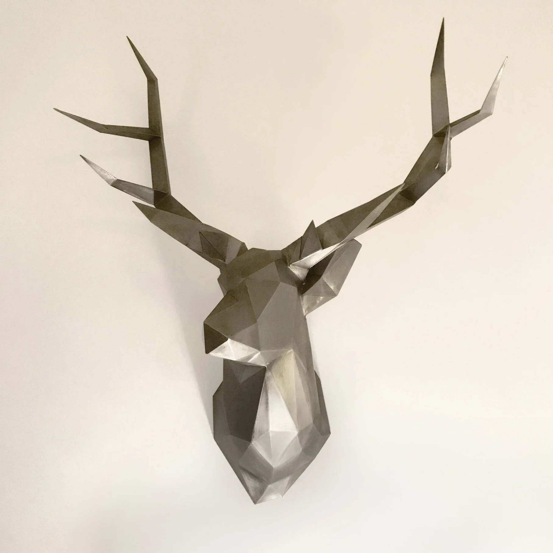 Stag_1.jpg