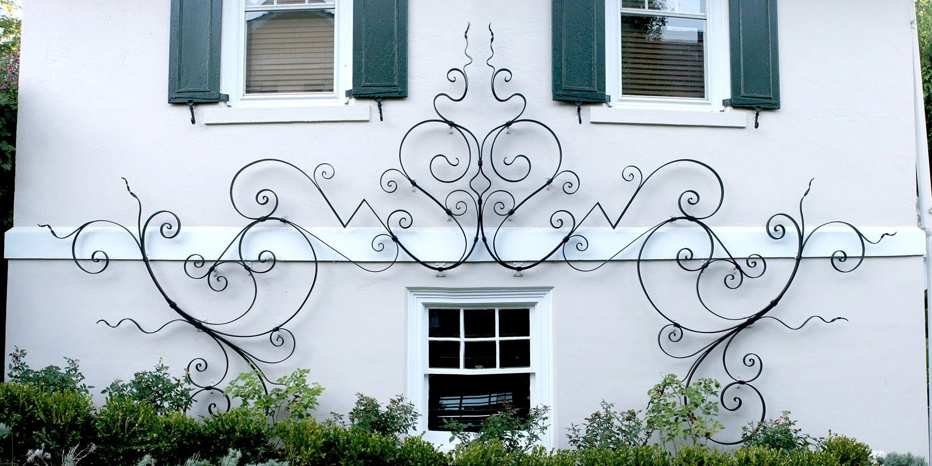 trellis_fullfront.jpg