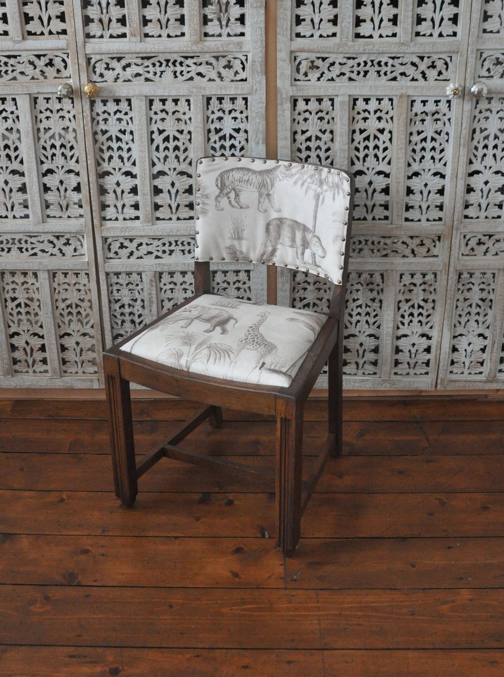 how to upcycle a vintage dining chair — alice de araujo