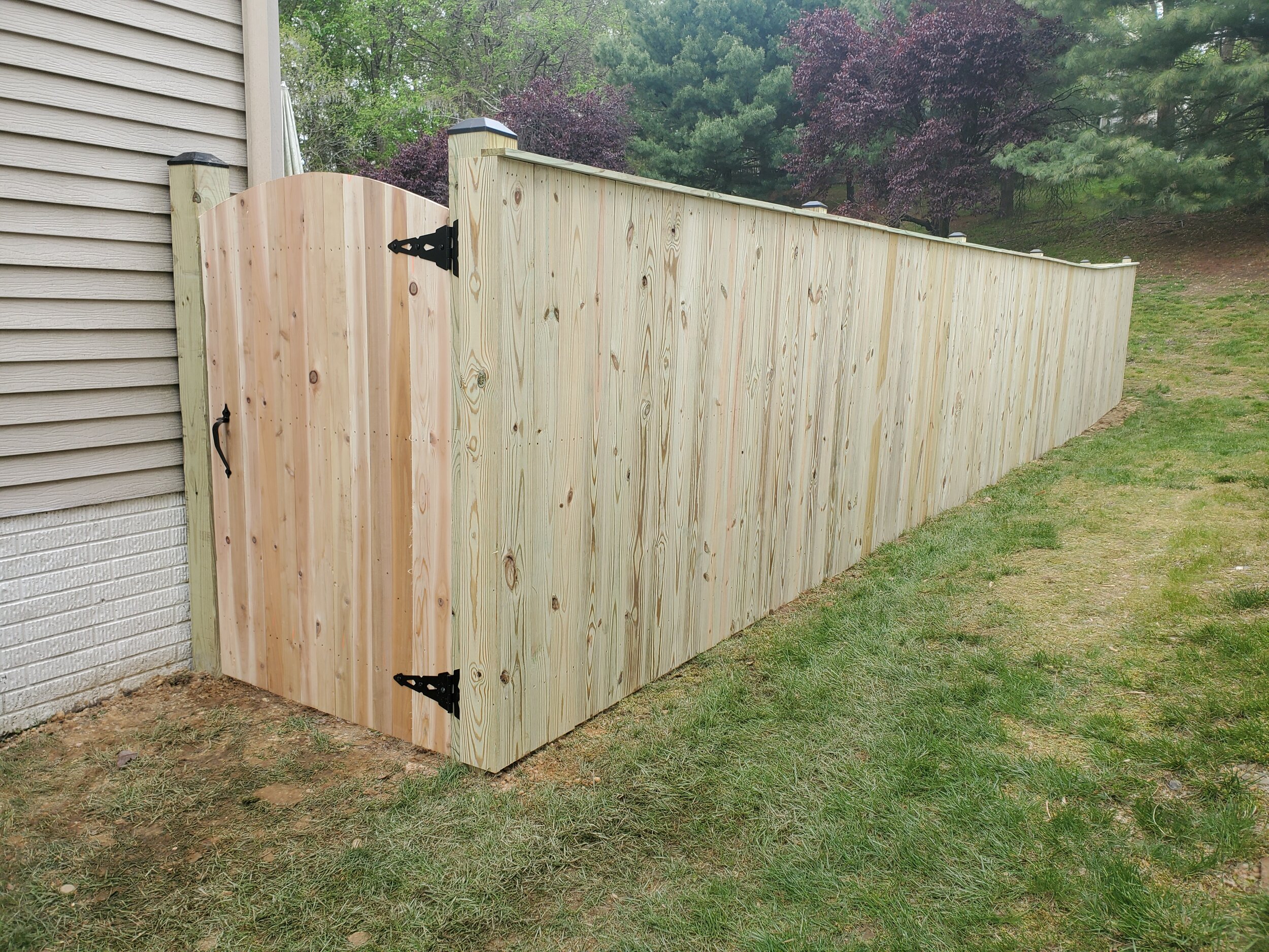 Wood Fence with Gate