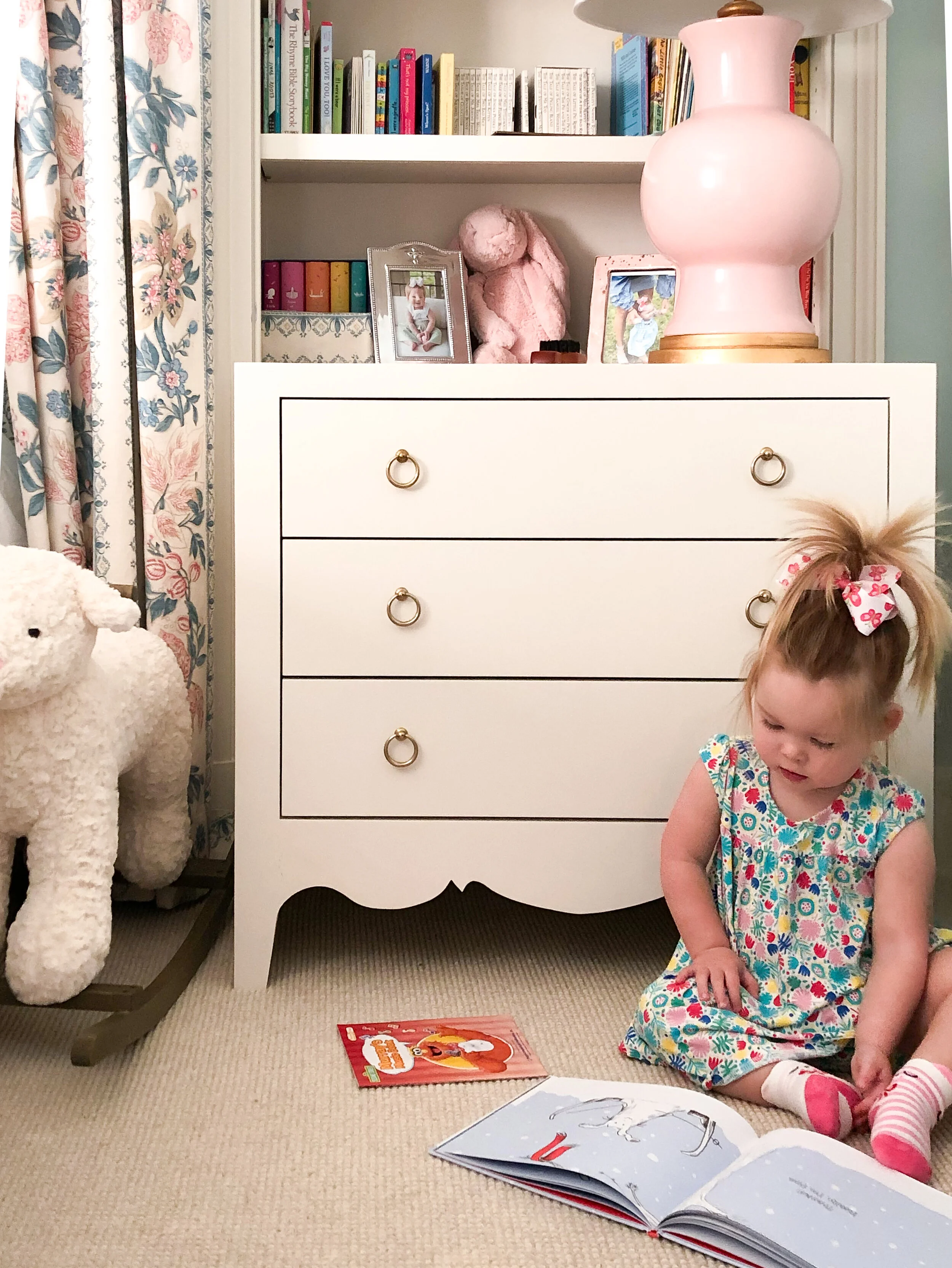 Vivienne Bedroom CLose up.jpeg