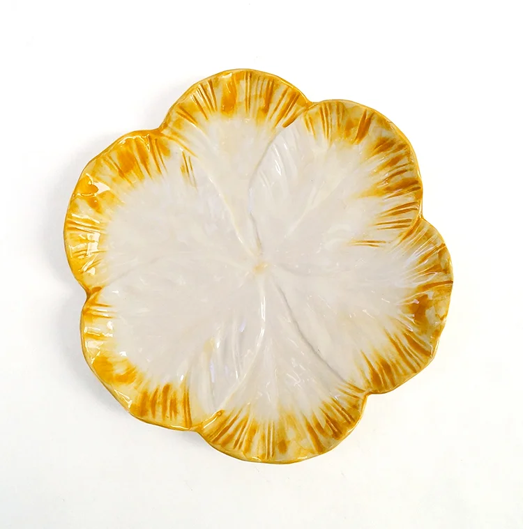plato-postre-flor-jamaica-filo-ocre-2.jpg