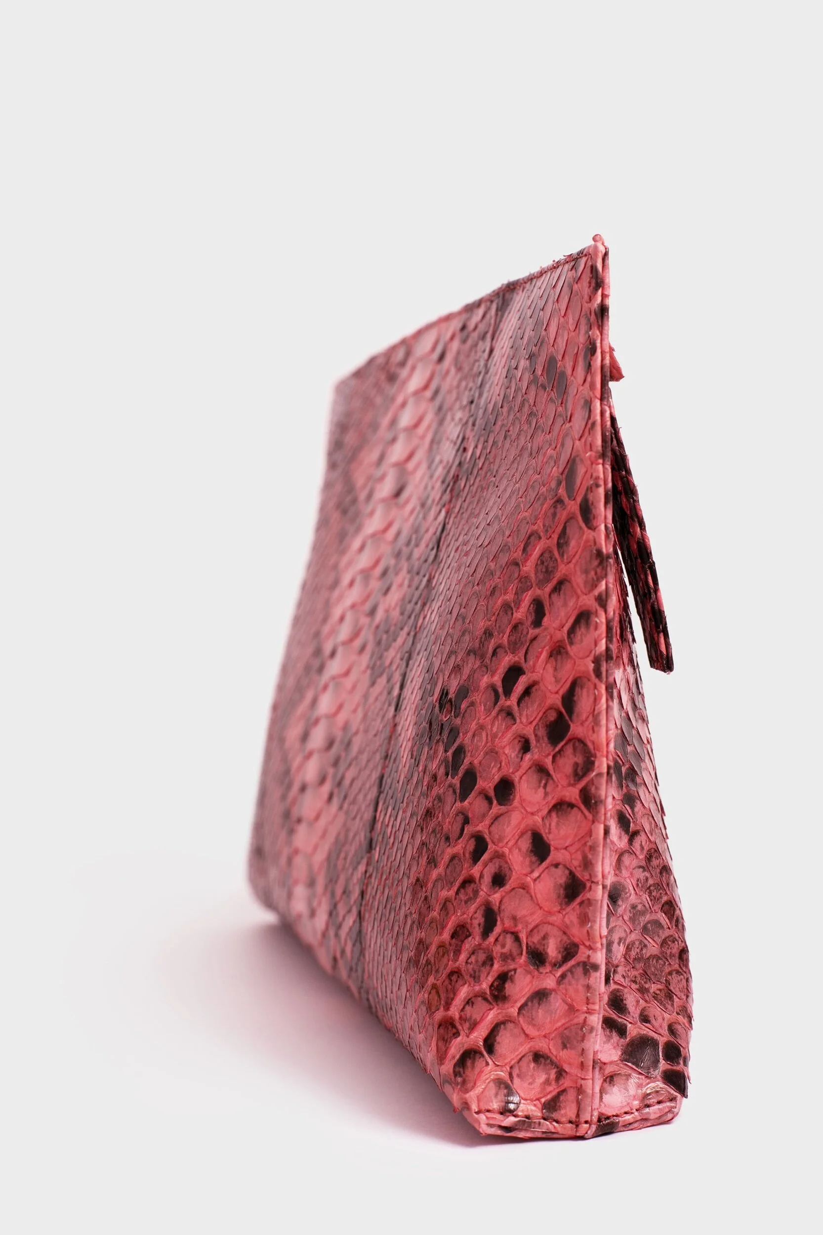 C0D5263C-78B6-40EC-A465-9E94BFE2E873