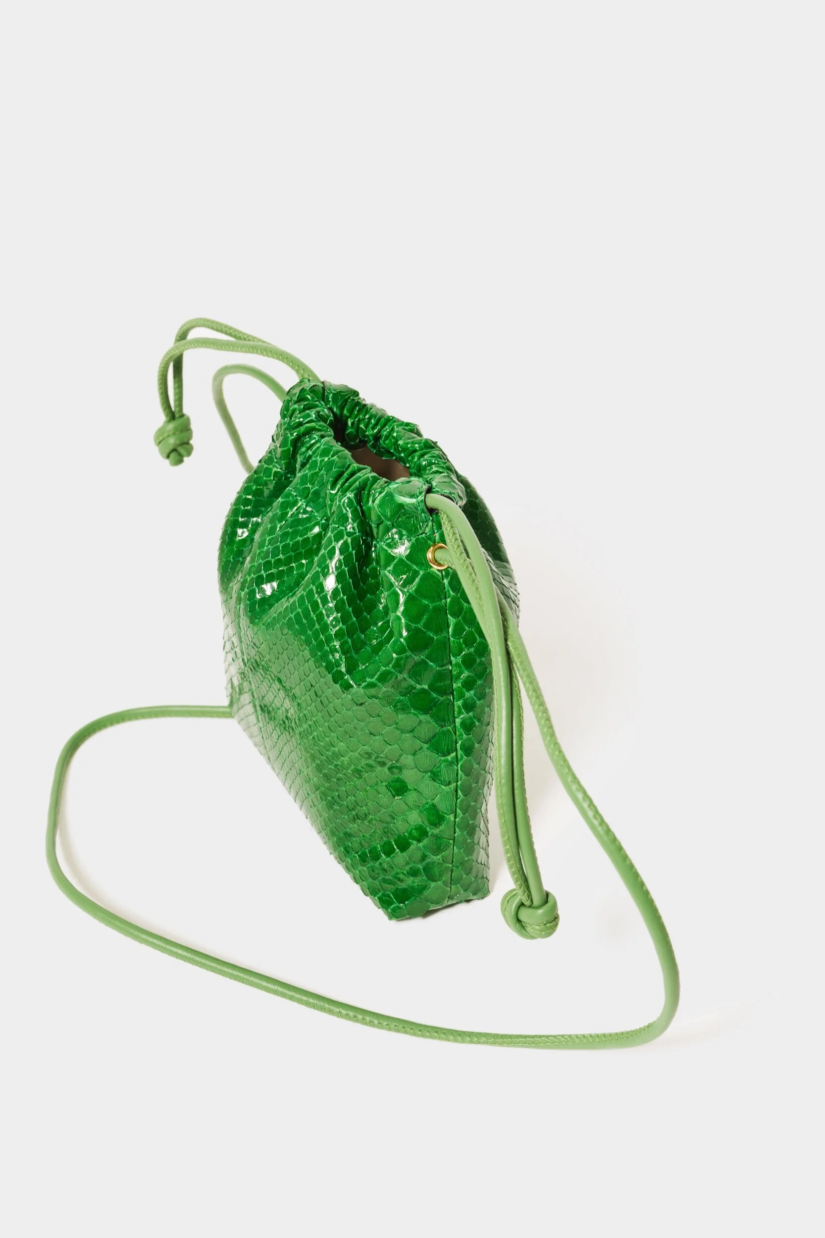 8BCA9F58-39C4-4781-B981-E912711794D5