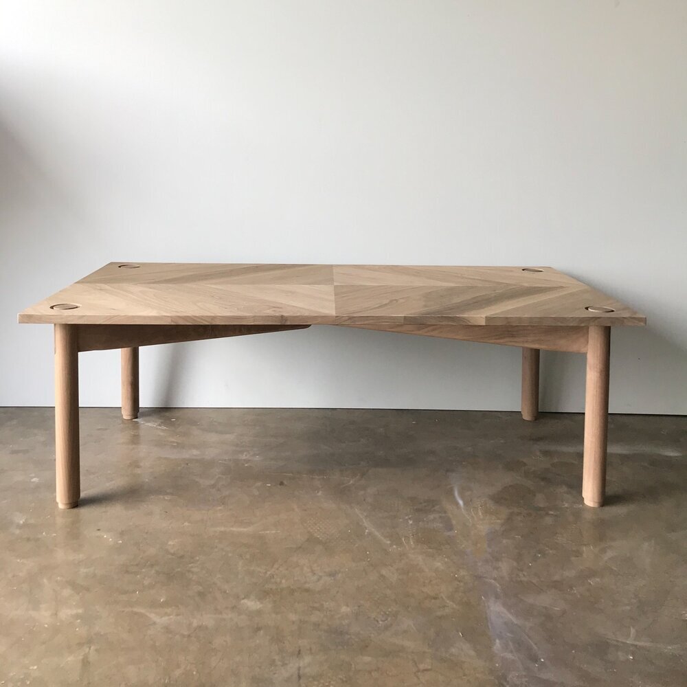 LATERAL COFFEE TABLE | 2018