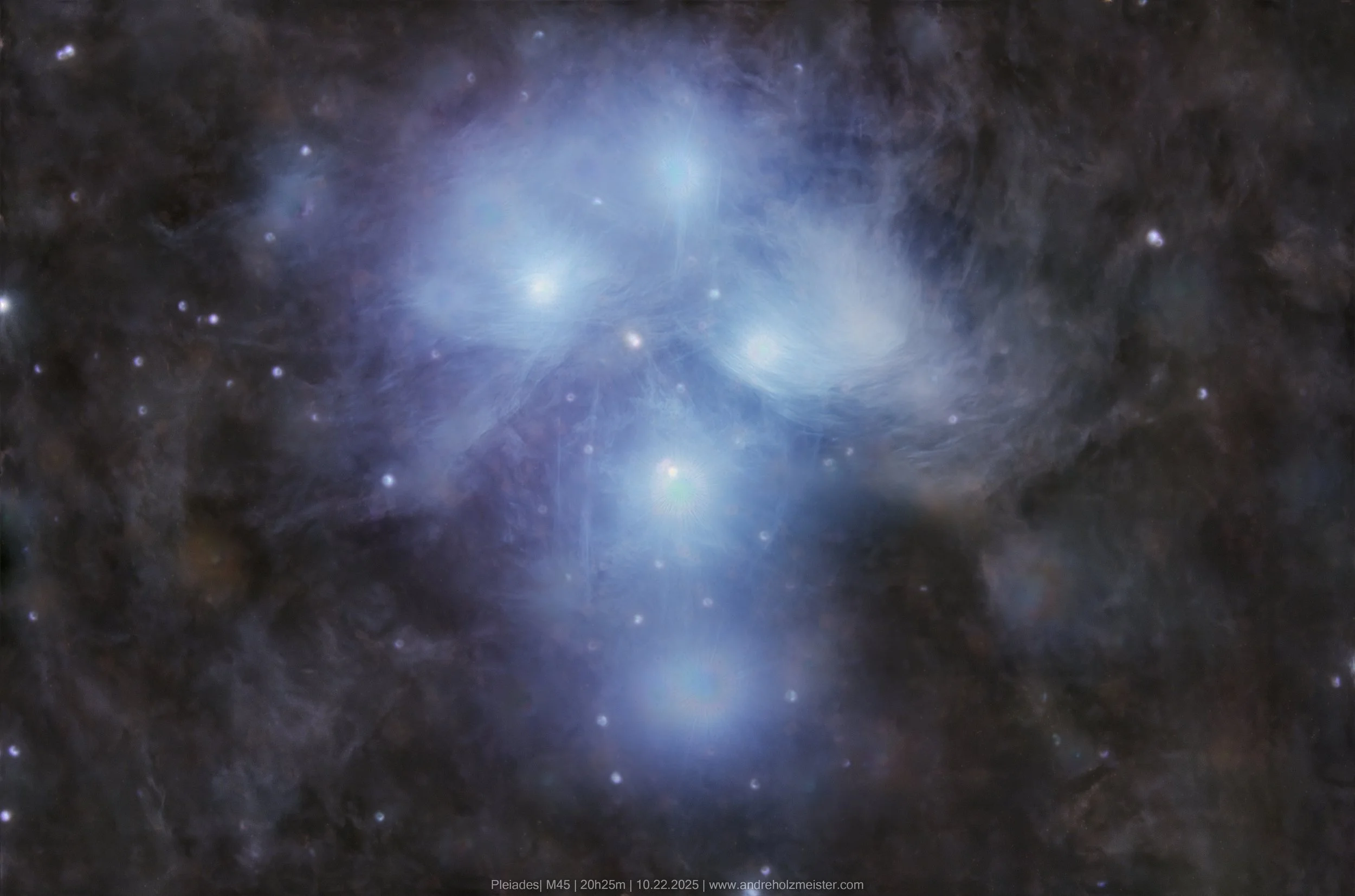 M45_20h25m_10-22-25_RSTK_PS_001_Starless.jpg