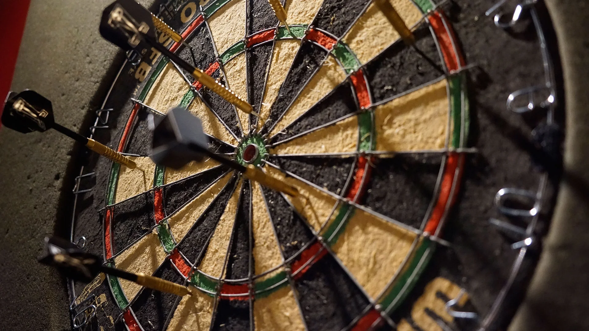 dart-board.jpg