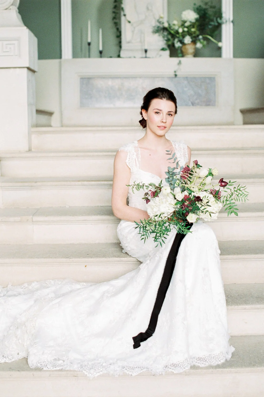 Luxurious-Coco-Chanel-Inspired-Wedding-Ideas-Bowtie-Belle-Photography-16-min.jpg