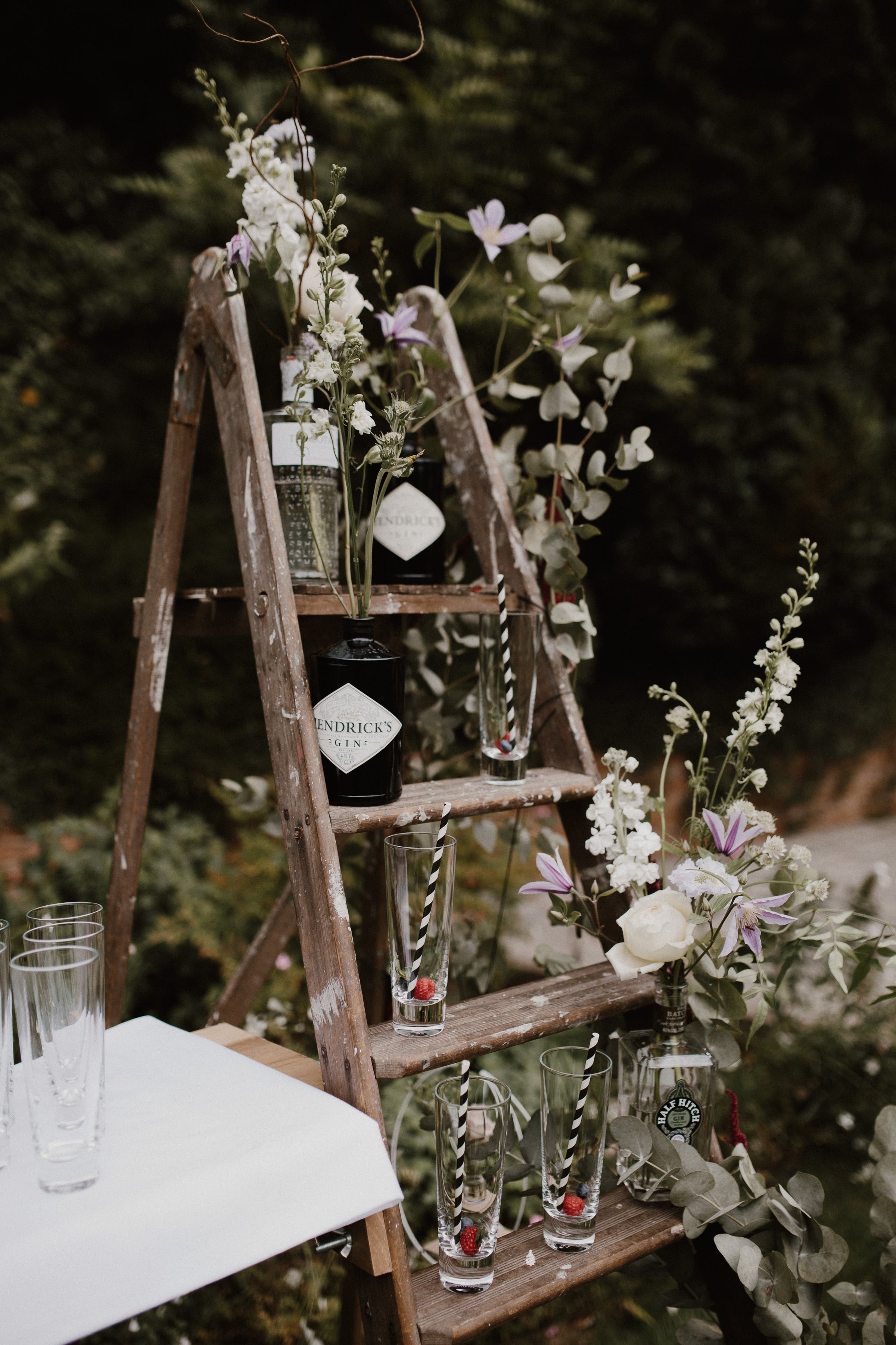 Nat and Tom - 01 - Venue and Details - Sara Lincoln Photography-21-min.jpg