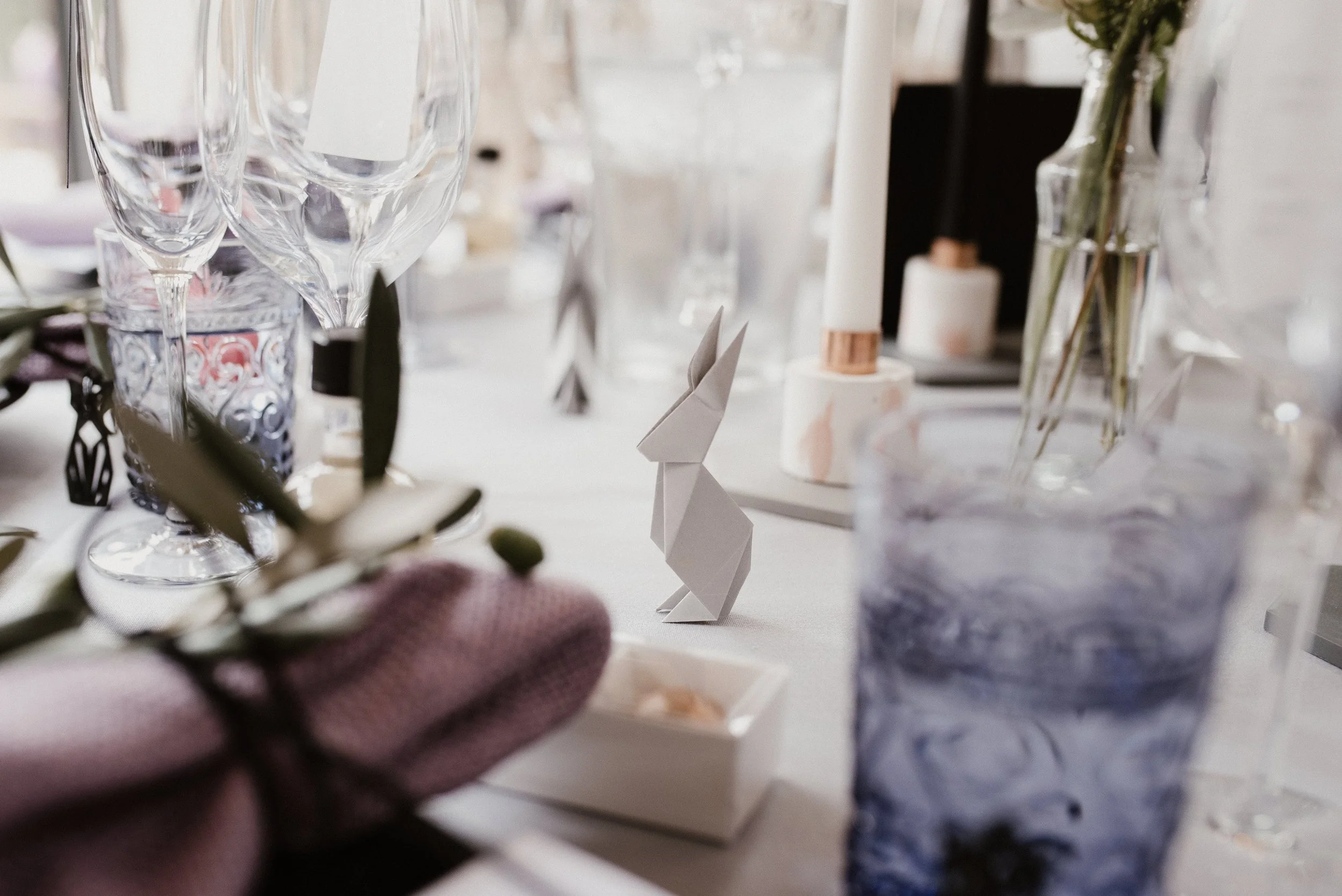 Nat and Tom - 01 - Venue and Details - Sara Lincoln Photography-83-min.jpg