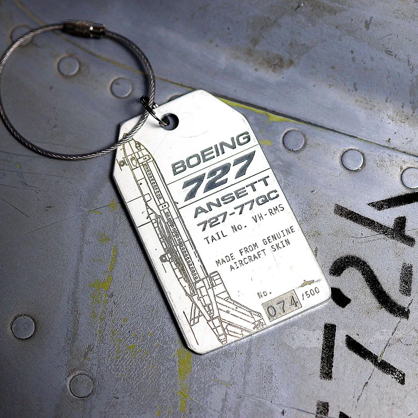 #reclaimed #aircraft skin key rings made from ex-Ansett #boeing727 tail No. VH-TBS 

Key rings available for purchase from Relic Design &amp; Craft co website and etsy page.

#relicdesignandcraftco #ansettaustralia #taa #boeing #keyrings #keyring #ai