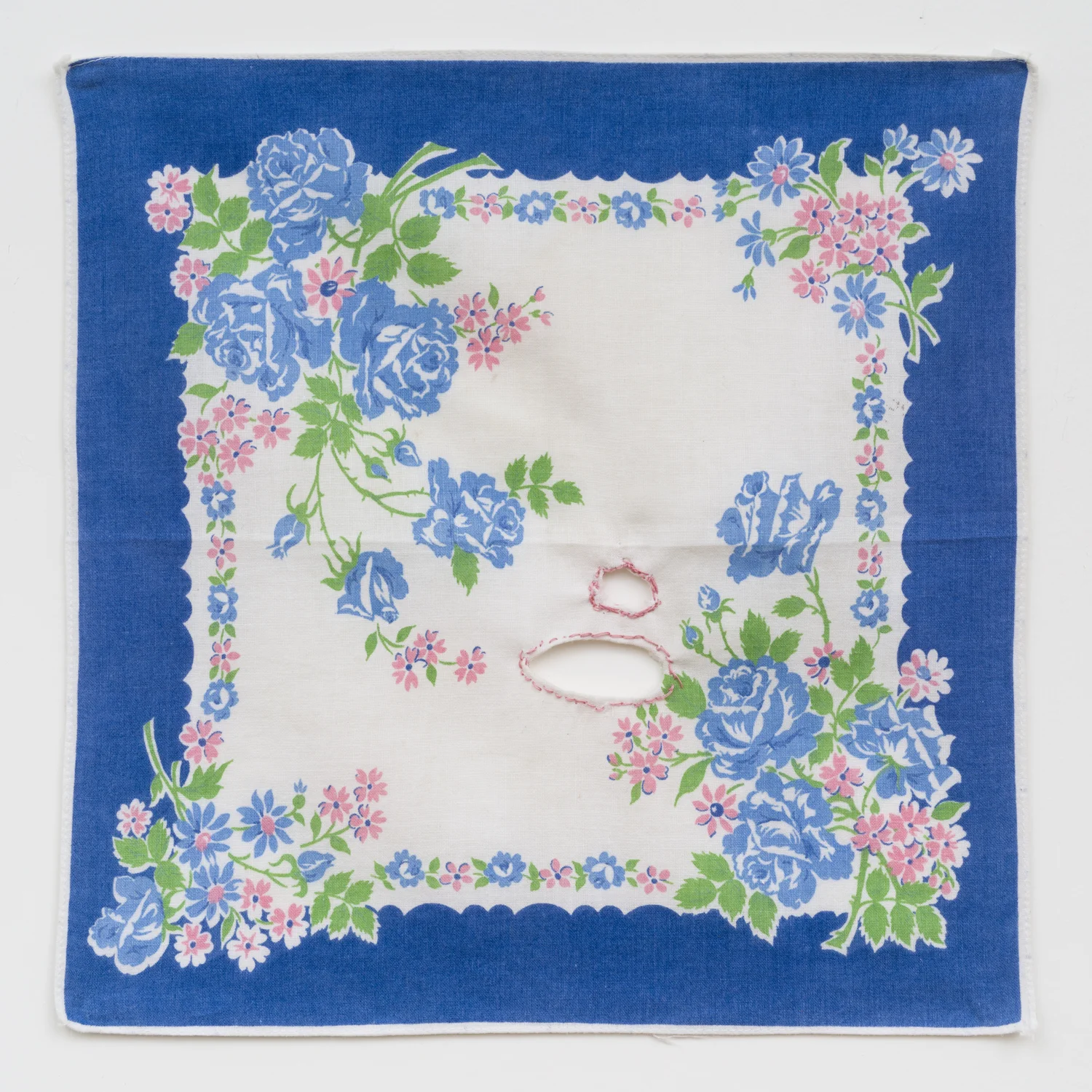 Untitled, 2018.&nbsp;Cotton, cotton thread.&nbsp;(11 x 11 inches)