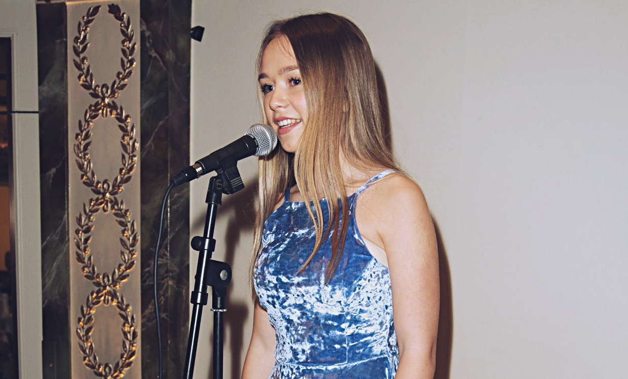 Connie Talbot Brasil: outubro 2014