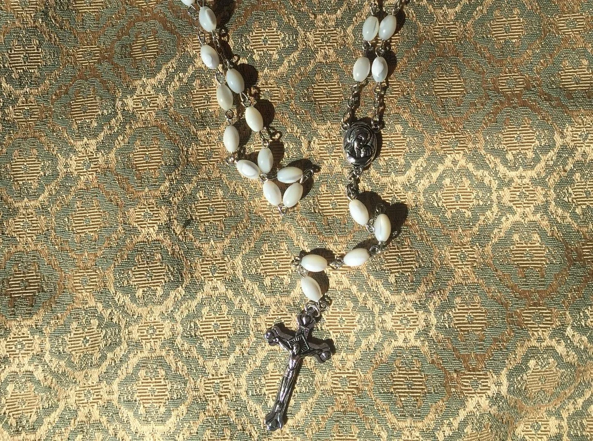 ROSARY 3.JPG