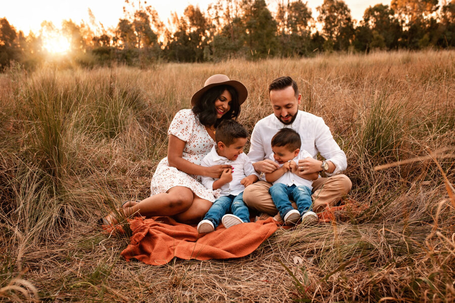 The Bradi Family Portrait Session — Serena Jones Photography