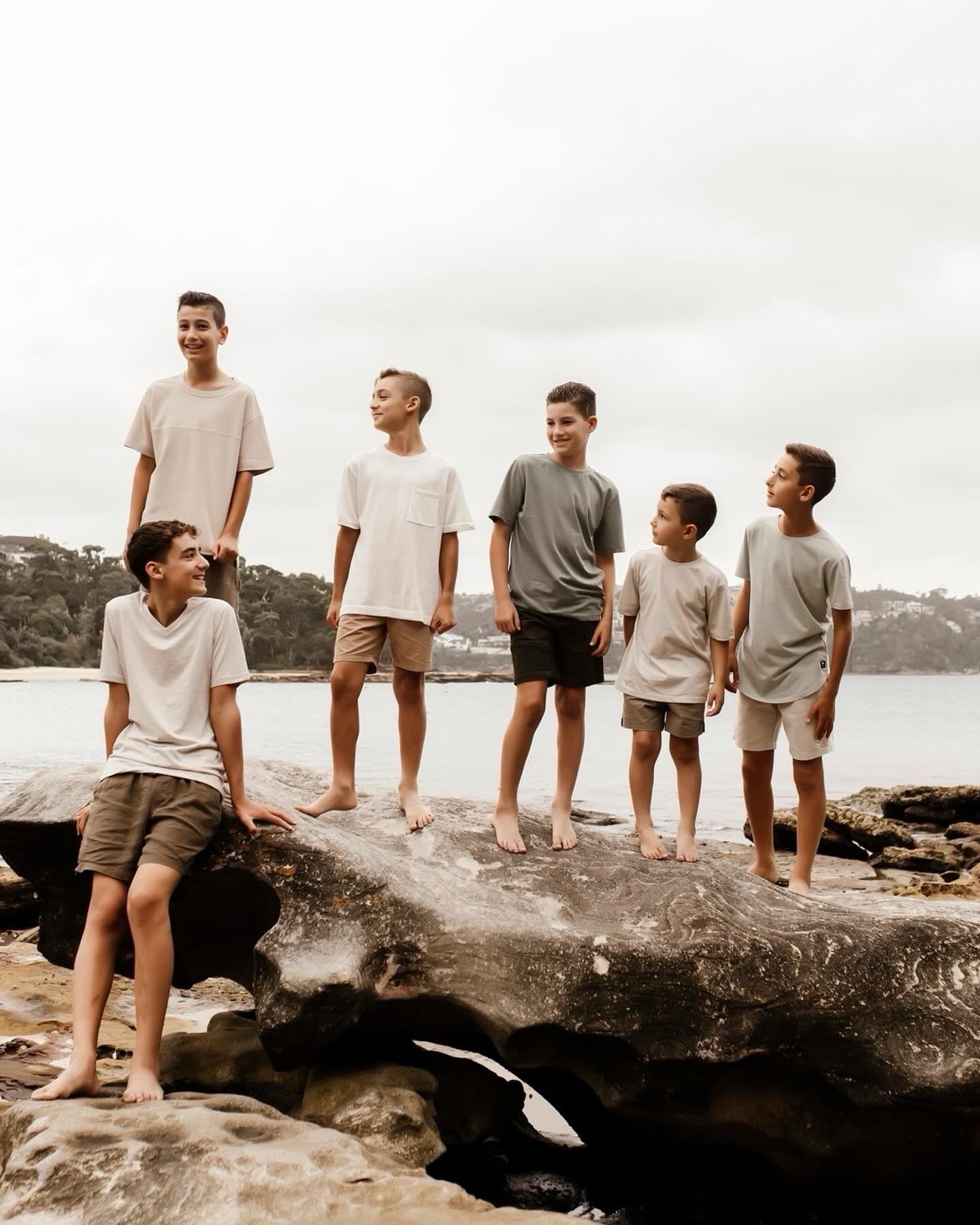 A beautiful evening with this extended family. So many boys in one photos and they were all so much fun!

#serenajonesphotography #fullsun #playingwithlight #sunrise #beach #maternityphotography #maternity #maternityphotoshoot #pregnantlife #Pregnanc