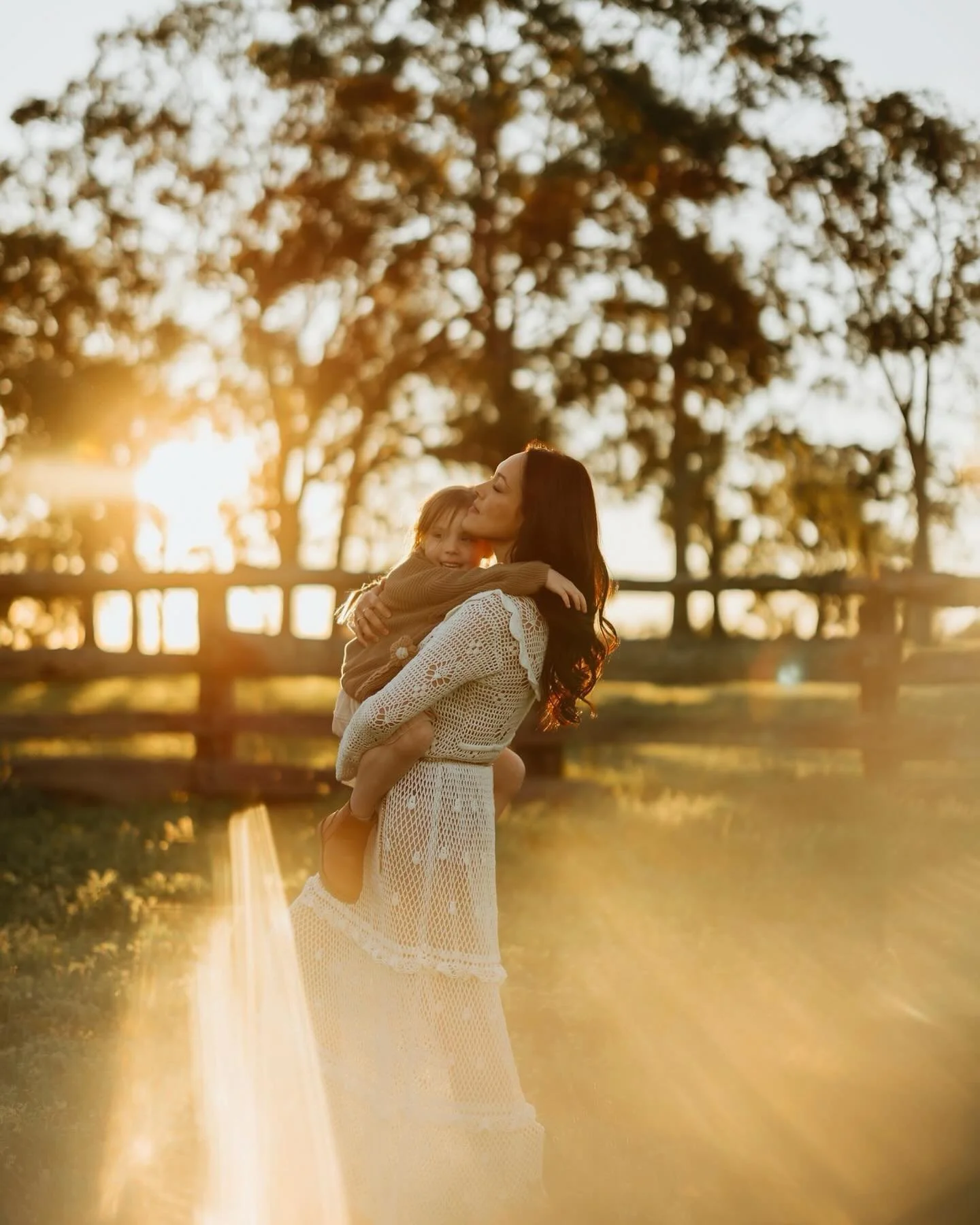 Schools out! Another term done and dusted! It always busy for family sessions at this time :). I am opening up 2 sunrise sessions the 3rd and 10th of October. Send me a DM if you would like to book the family in.

This awesome family were captured at