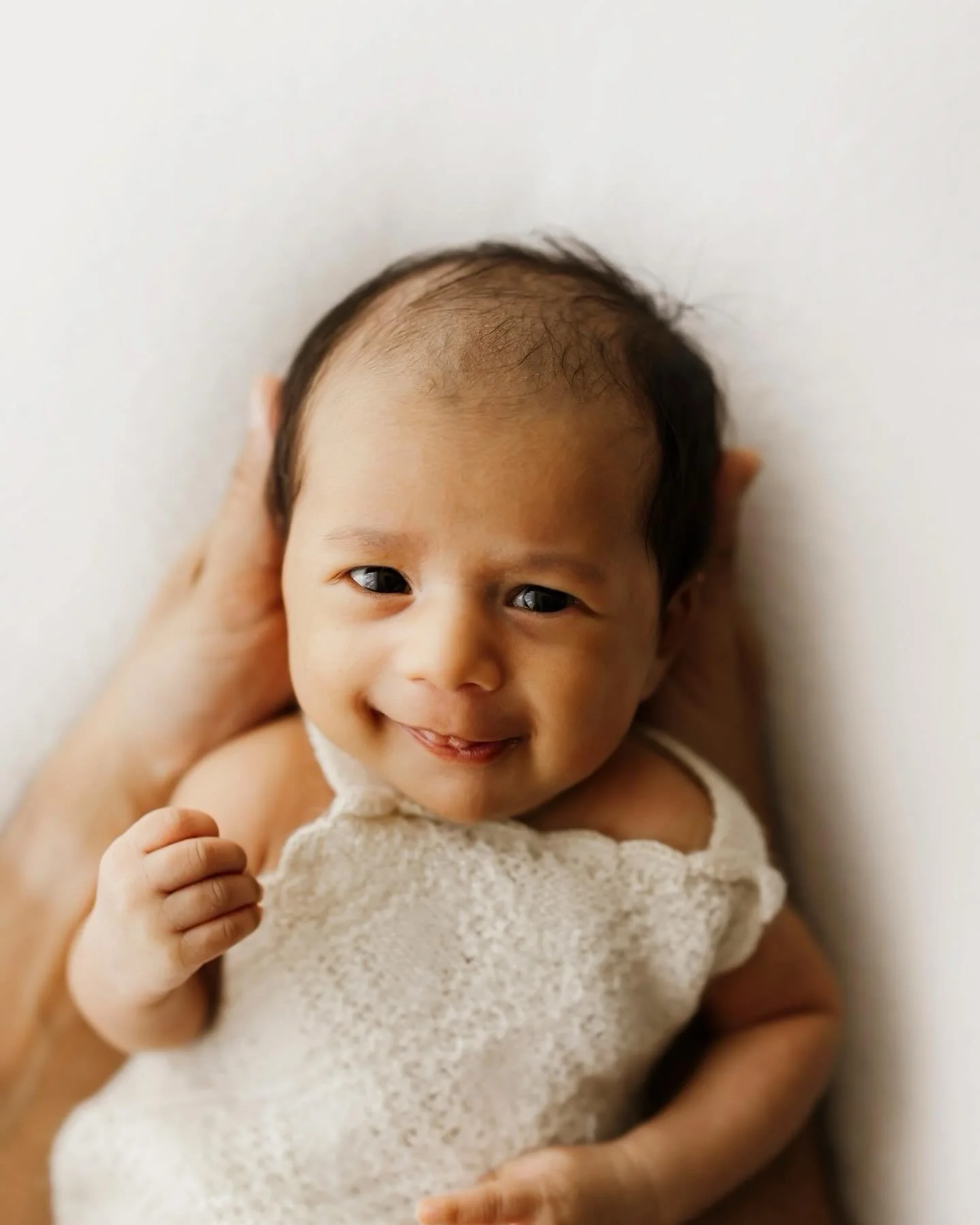 Another beautiful newborn captured in my studio. This little guy loved all my cuddles and gave me so many smiles.

#serenajonesphotography #newborn #newbornphotography #portraitphotography