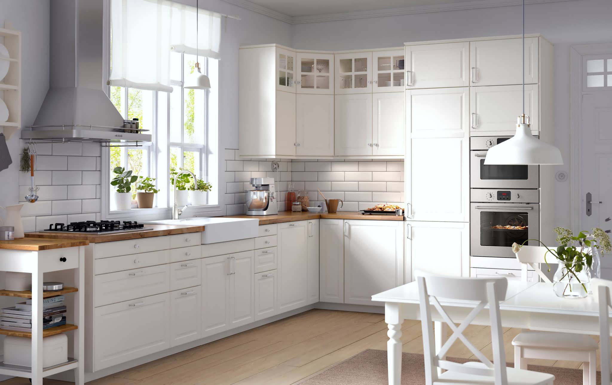 space-kitchen-modern-kitchen-ideas-kitchen-color-design-contemporary-kitchens-london.jpg