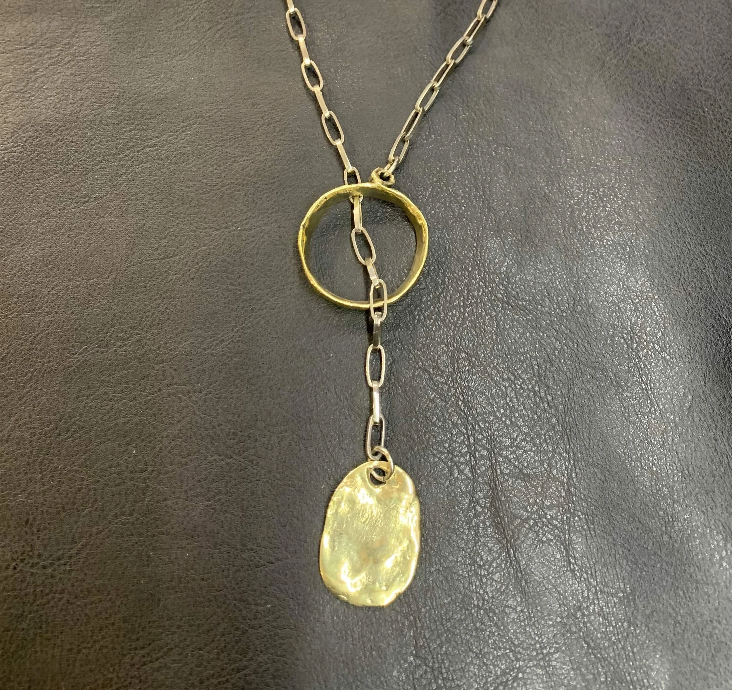 Nuro Necklace