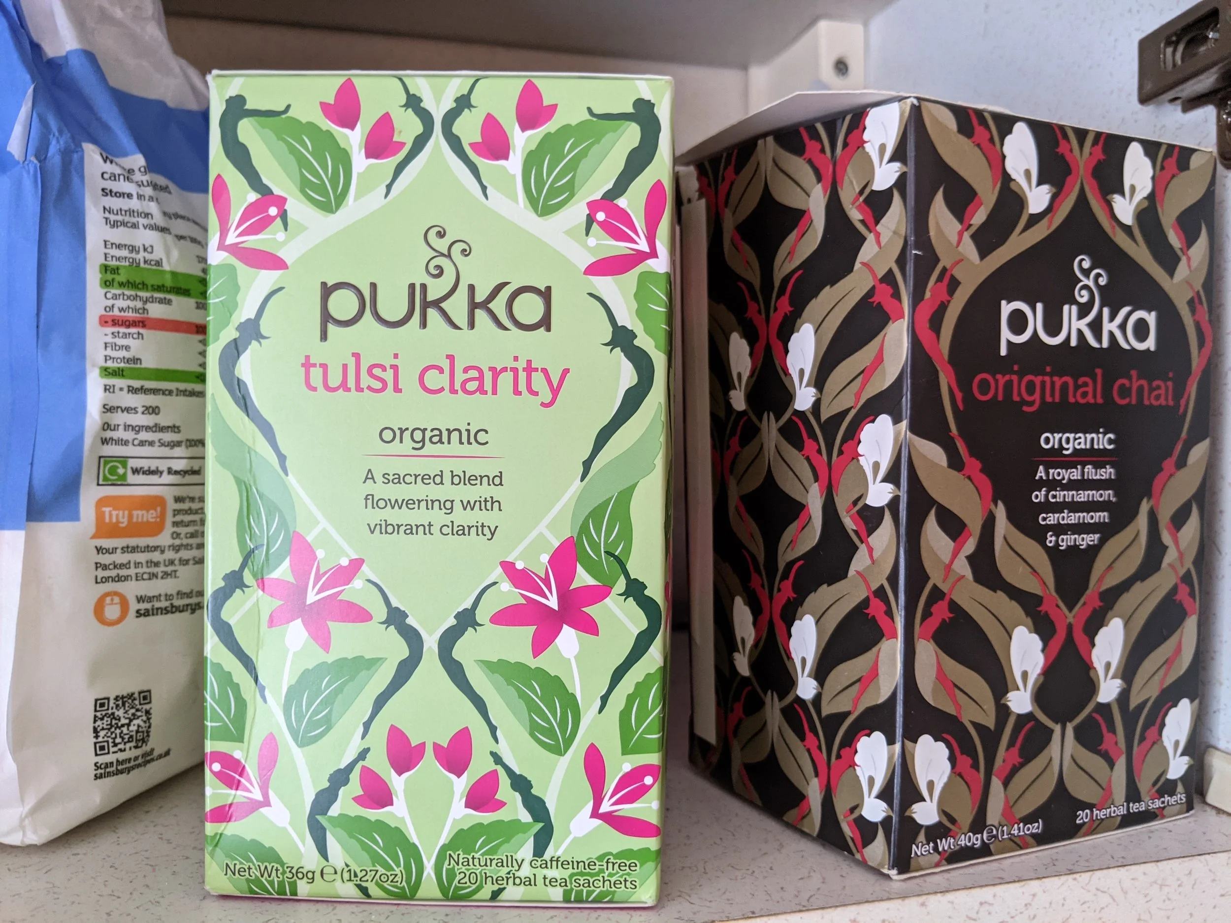 RhonaHayes_Artworker CV_2021_Pukka pack.jpeg