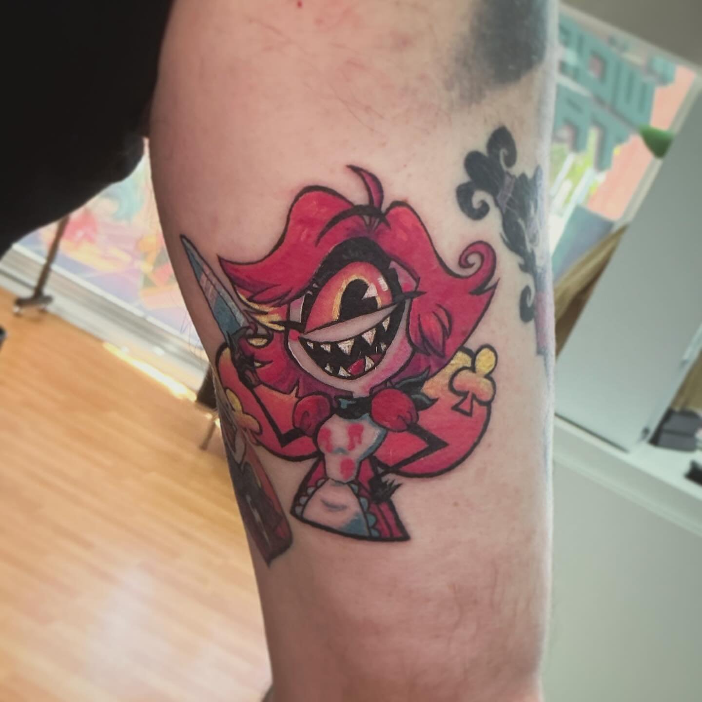 A little Nifty to add to Craig&rsquo;s collection! Love me a good red-yellow ombre ☺️☺️ 

#tattoo #tattooapprentice #hazbin #hazbinhotel #niftyhazbin #adelaide #adelaidetattoo #adelaidetattoostudio #infiniteworldstattoo