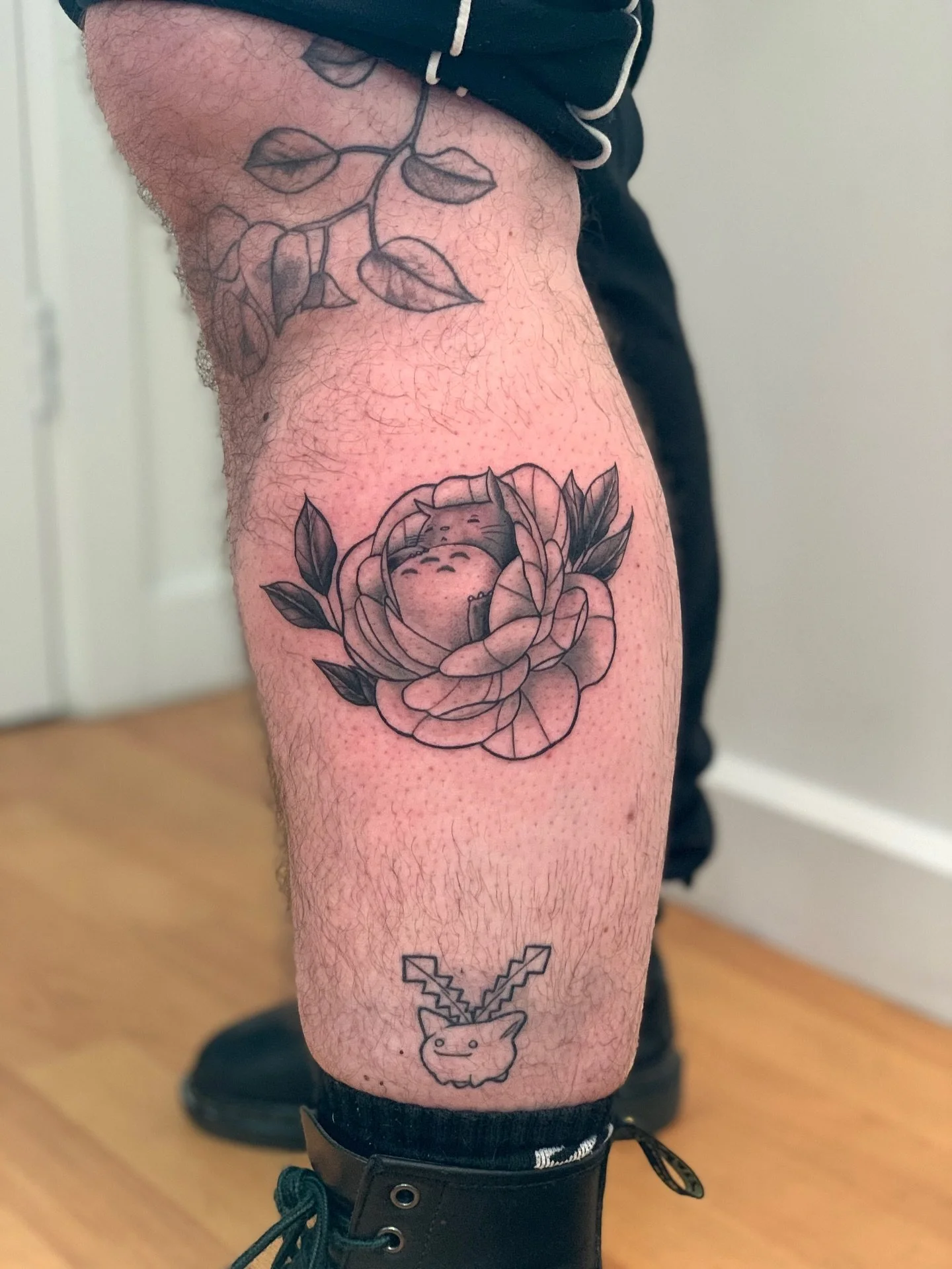 sleepy lil totoro from my repeatable flash! thankyou so much wey for booking in when I couldn&rsquo;t quite get to ya at the three of cups event last Sunday 🥰 friendly reminder when I do events and I don&rsquo;t have enough time to do yours on the d