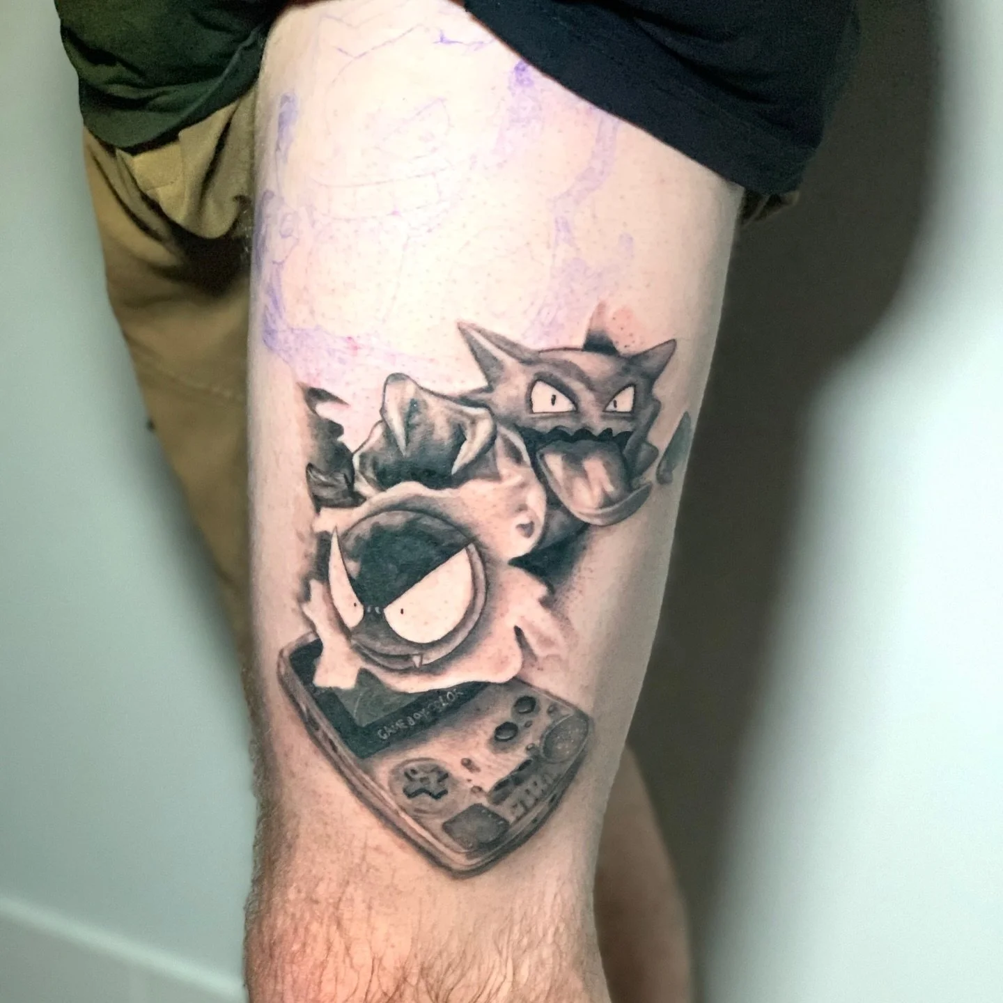 👻WORK IN PROGRESS👻
@frigginboom won my Halloween flash day raffle n with the prize decided to wander on down to lavender town! had to cut it todays session short today but I am on pins and needles to see the finished result of this one! for those o