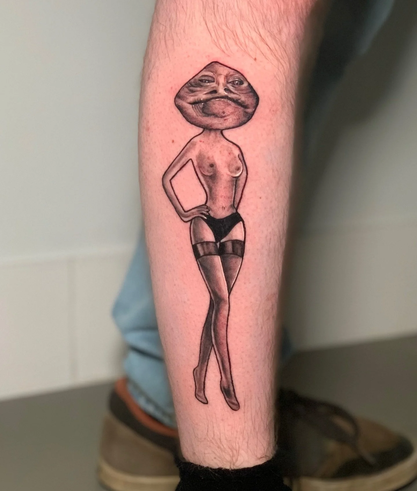 I feel like I&rsquo;ve committed a crime 🫣
meet JABBA THE SLUT (self proclaimed bc she&rsquo;s a bad bitch and unashamed,  we love that for her.)
what started as a deplorable, diabolical sketch done after a night on the piss in the summer of 2022 at