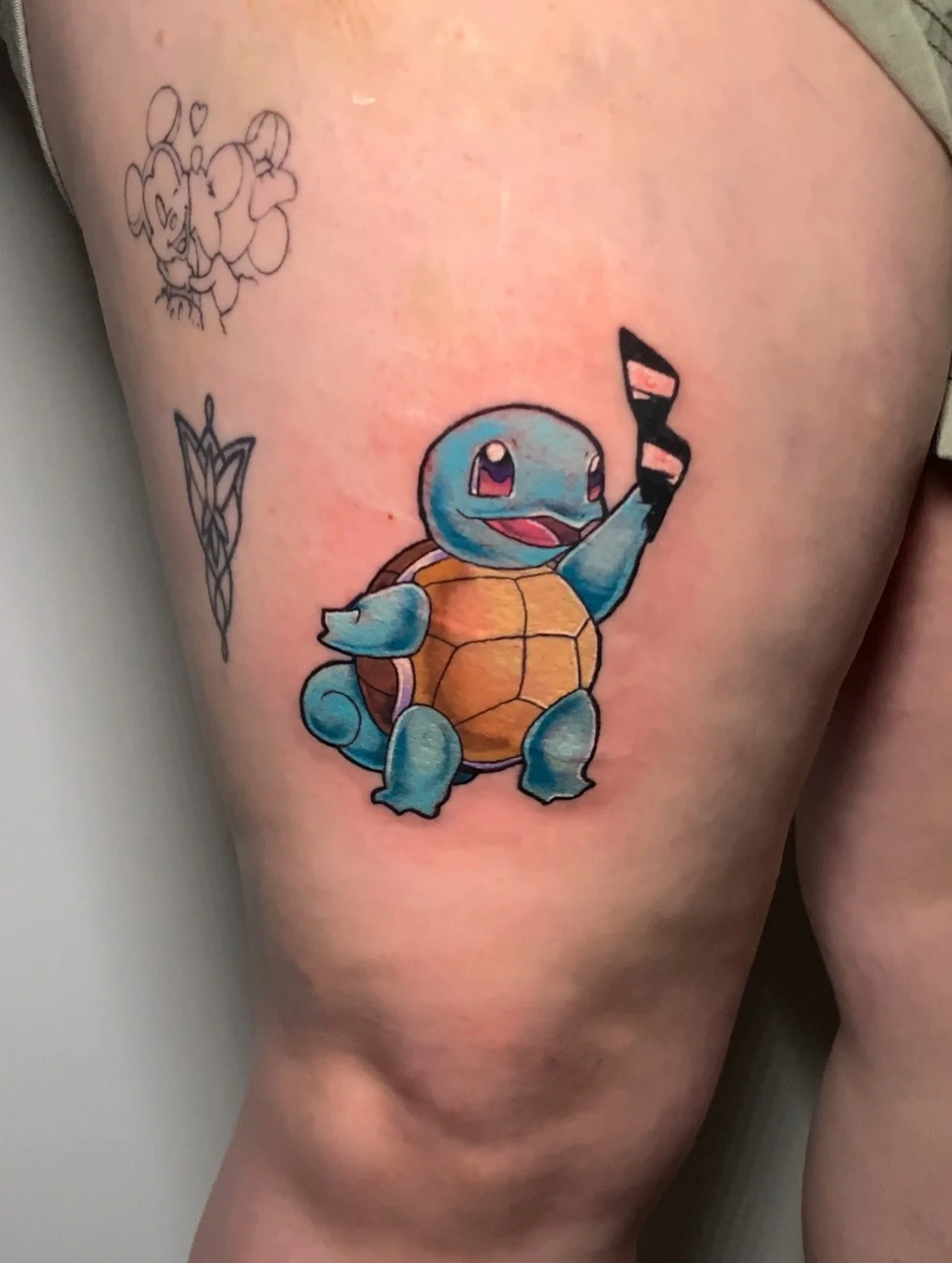 he really is just a little gUYYYY 🙂&zwj;↕️ 
thankyou so much for coming in today darlin! It&rsquo;s not often I get to do any of the starters so this was fun 🥰
👾MADE AT @infiniteworldstattoo 
💧USING @metalfingers.com.au @aftercarecollective.com.a