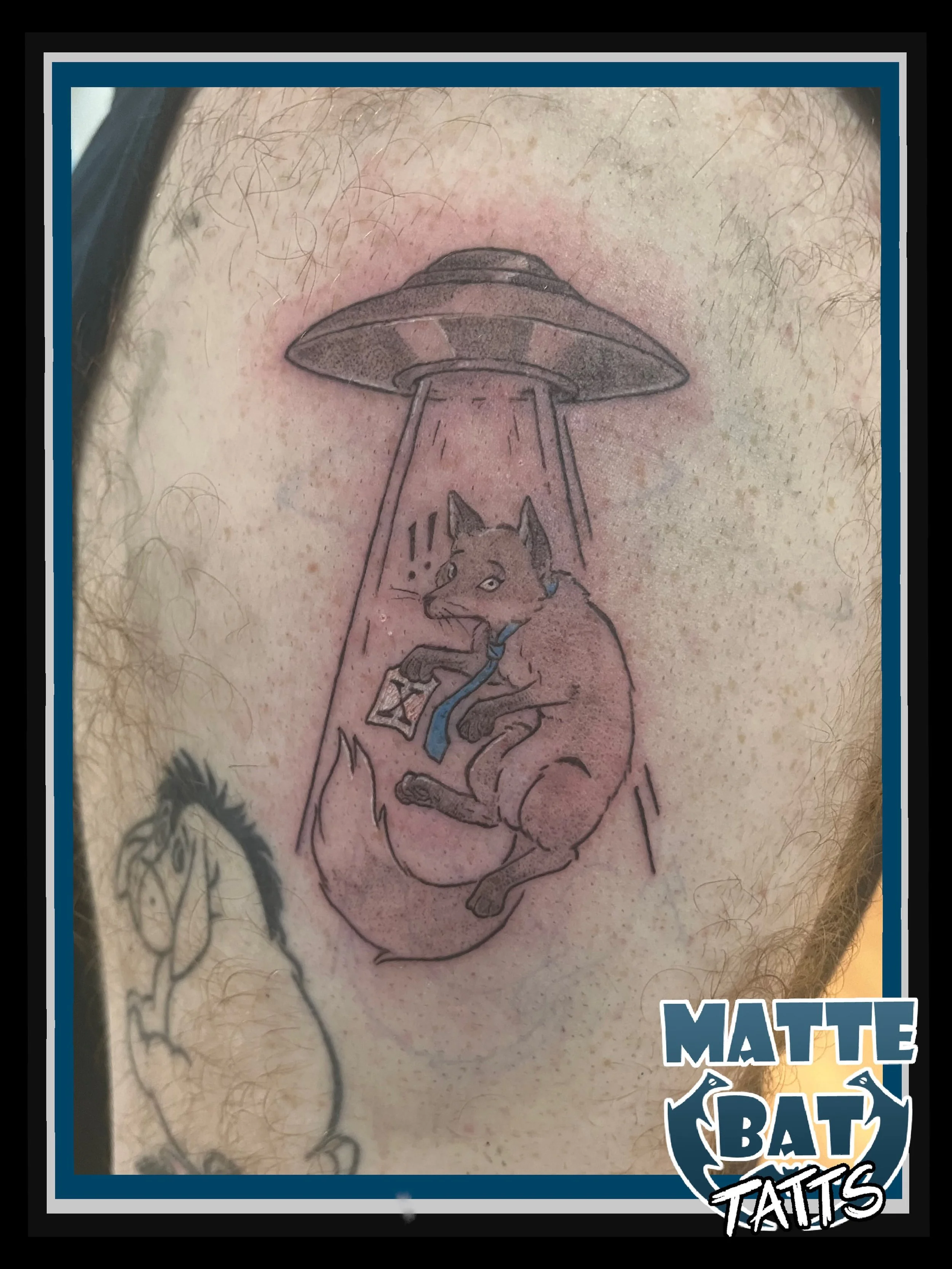 And another for Blazie&rsquo;s collection! This time, a little nod to The X-Files, featuring their favourite animal! 

I love requests like this, lets me get fun and creative with it! 

✨BOOKS OPEN! DM, email, or fill out the link in my bio! ✨

#tatt