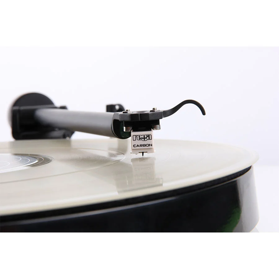 rega_planar1_blk_3a.jpg