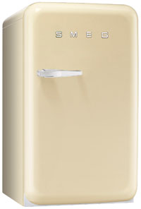 beige_panna_smeg.jpg