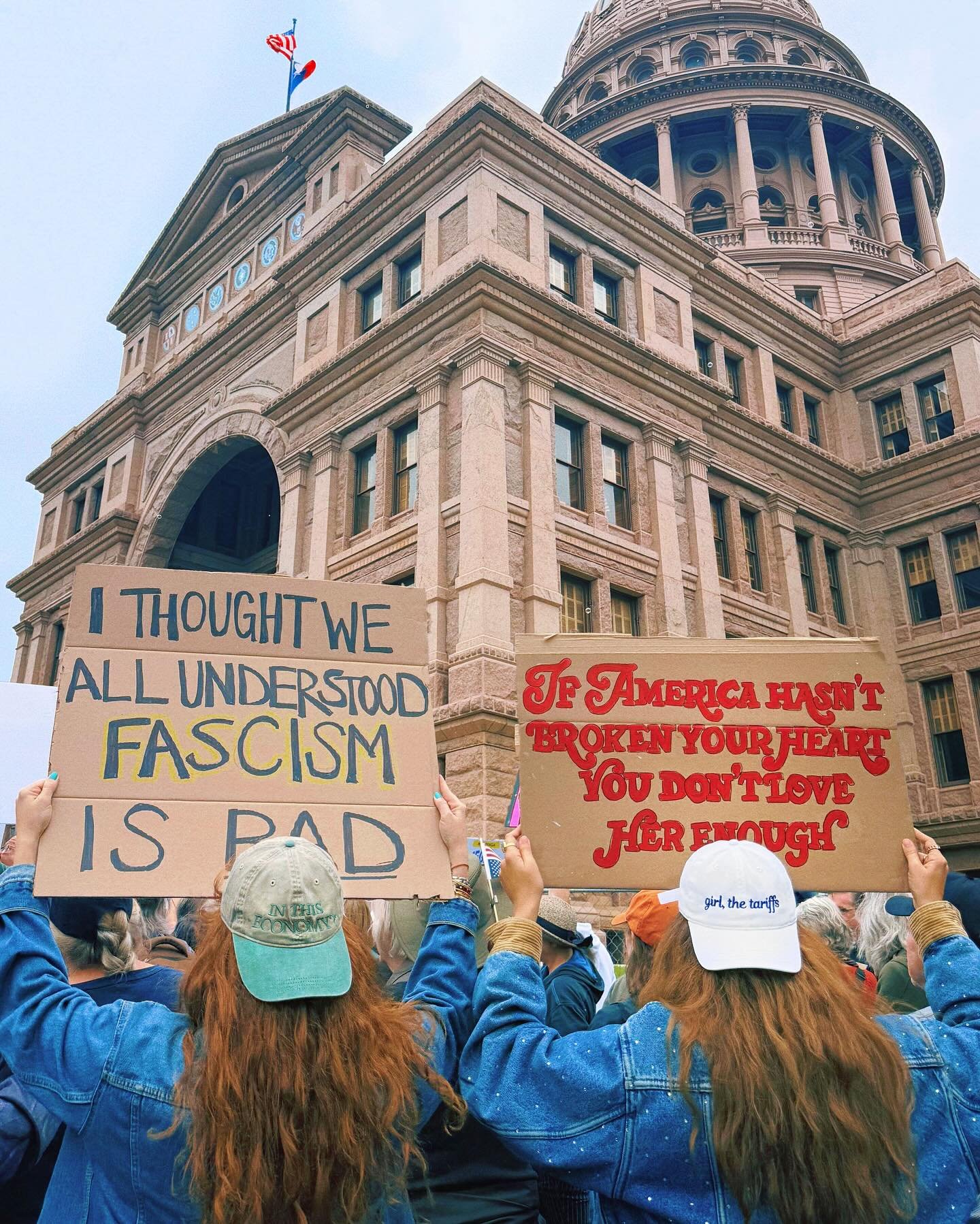 HANDS OFF 😤!!!! Anyone else here go to one of the protests against Elon and Trump yesterday?? Swipe to see some of my favorite signs 🪧!! (yes including my own)

I went to the one in Austin with Ian and my sister (obvs decked out in read receipts) a