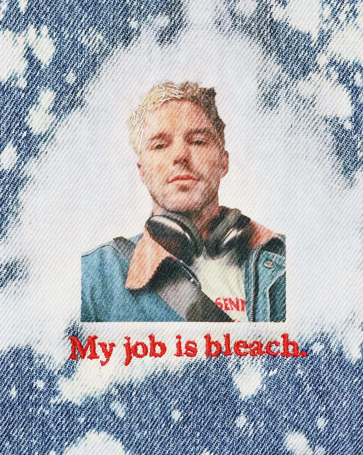 No thoughts just bleach blonde nicholashoult hbu

NEW READ RECEIPTS TECHNIQUE UNLOCKED 🔓!!!!! I spent like 5 hours trying to figure out how to embroider this beautiful man but none of the results did him justice :( so I found some iron-on printer pa