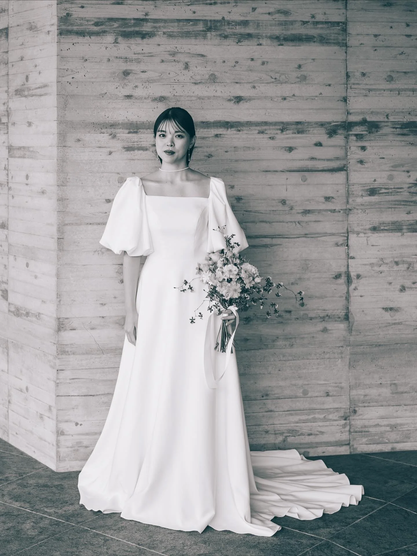 結婚写真

Wedding Produce :  @nue.00000 
Hair&amp;Make： @pinaco_0319 
Flower： @hanatoki_0216 

#イトウタカムネ写真事務所 
#夫婦写真
#結婚写真