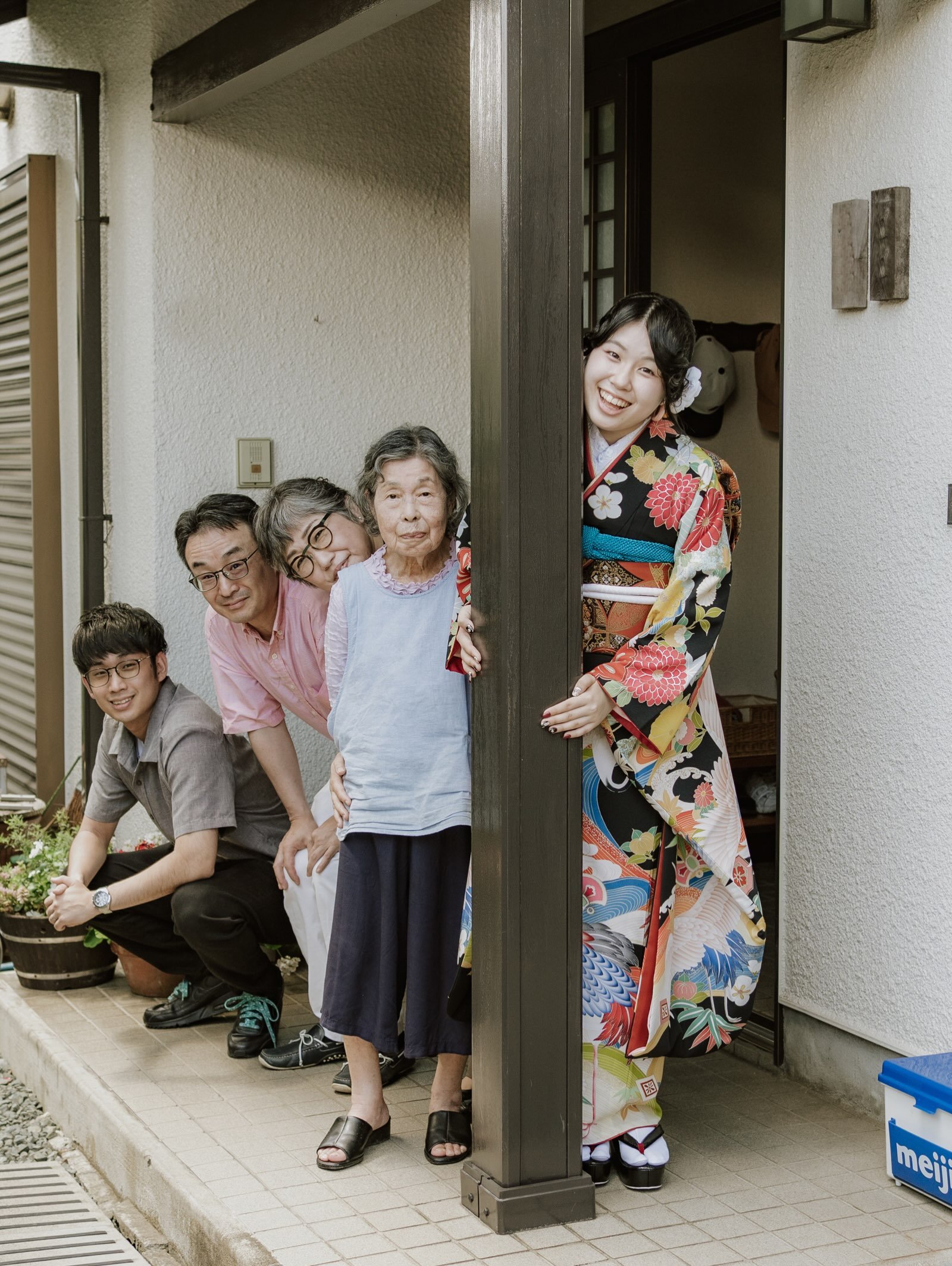 振袖、家。

玄関ポートレート。

#玄関ポートレート