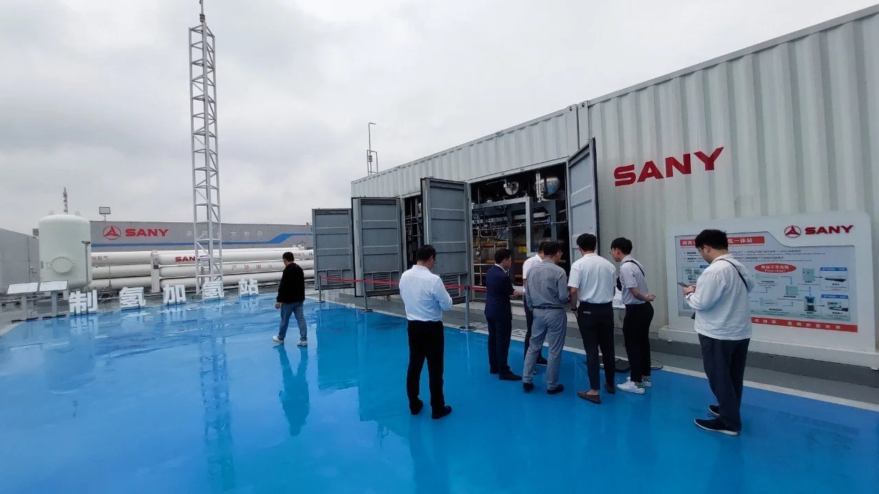 LINE_ALBUM_Day1-Sany_241114_2.jpg