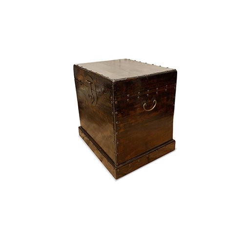 Little captain trunk-4.jpg