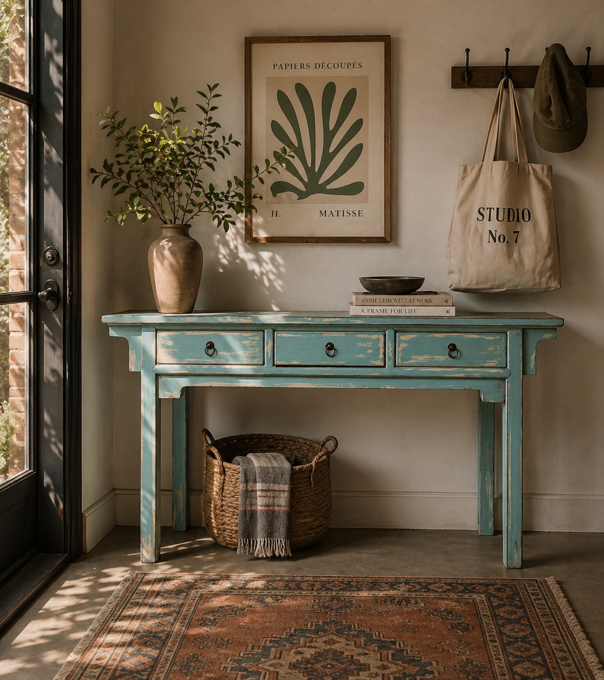 Apron Design Console Table