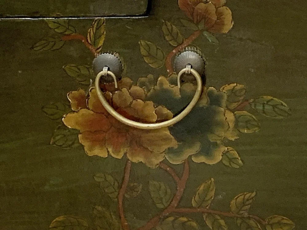 Floral motif trunk-7.jpg