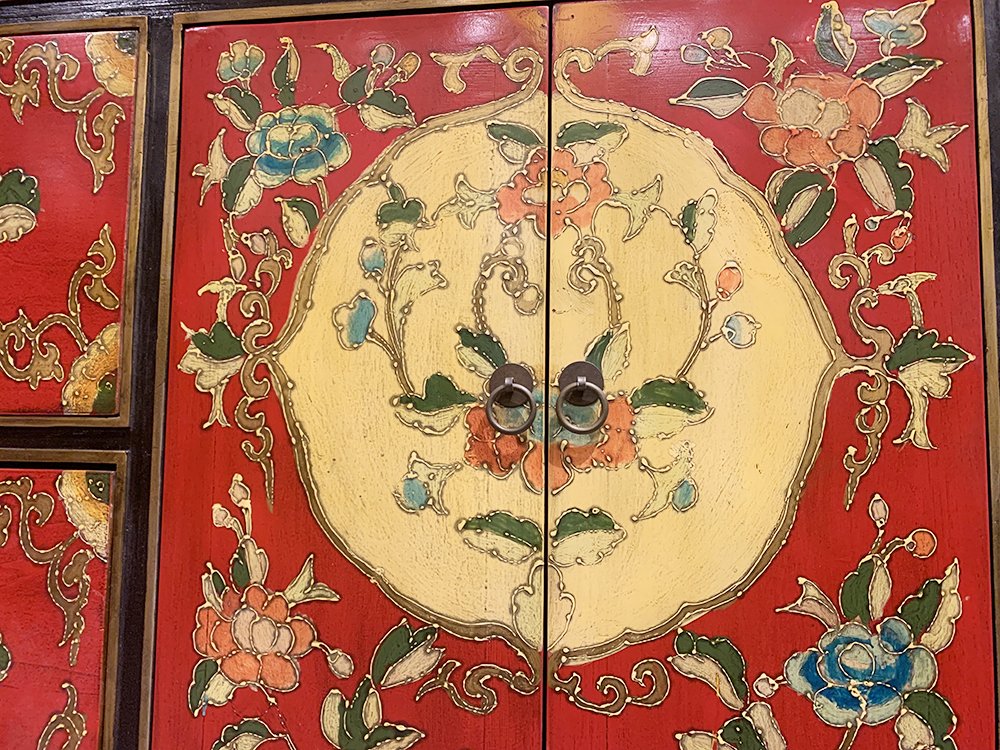 Tibetan Motif hand carving sideboard-3.jpg