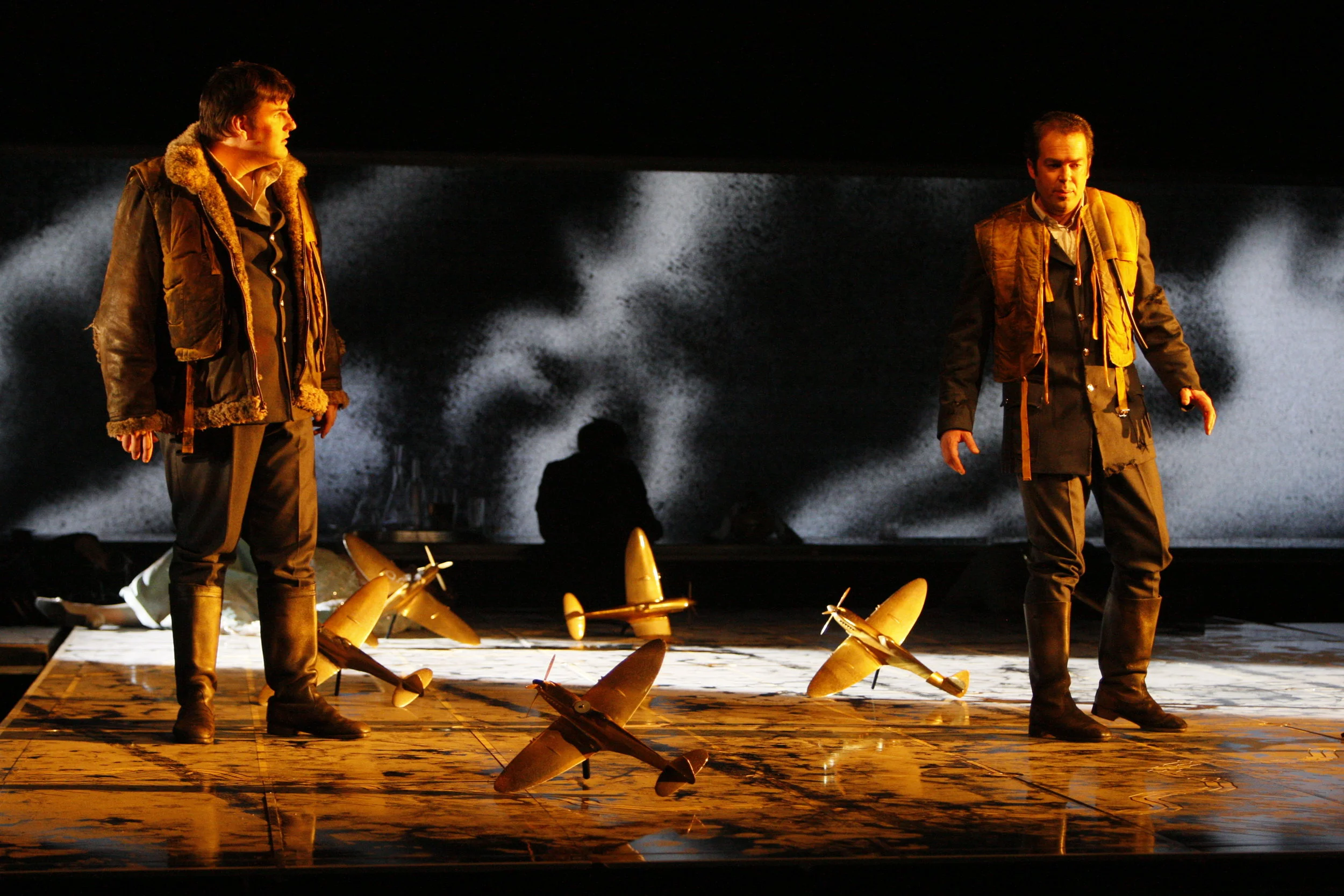 Alan Dornak with Vale Rideout Croesus Keiser Halimacus Minnesota Opera (Harry Bicket/Tim Albery).jpg