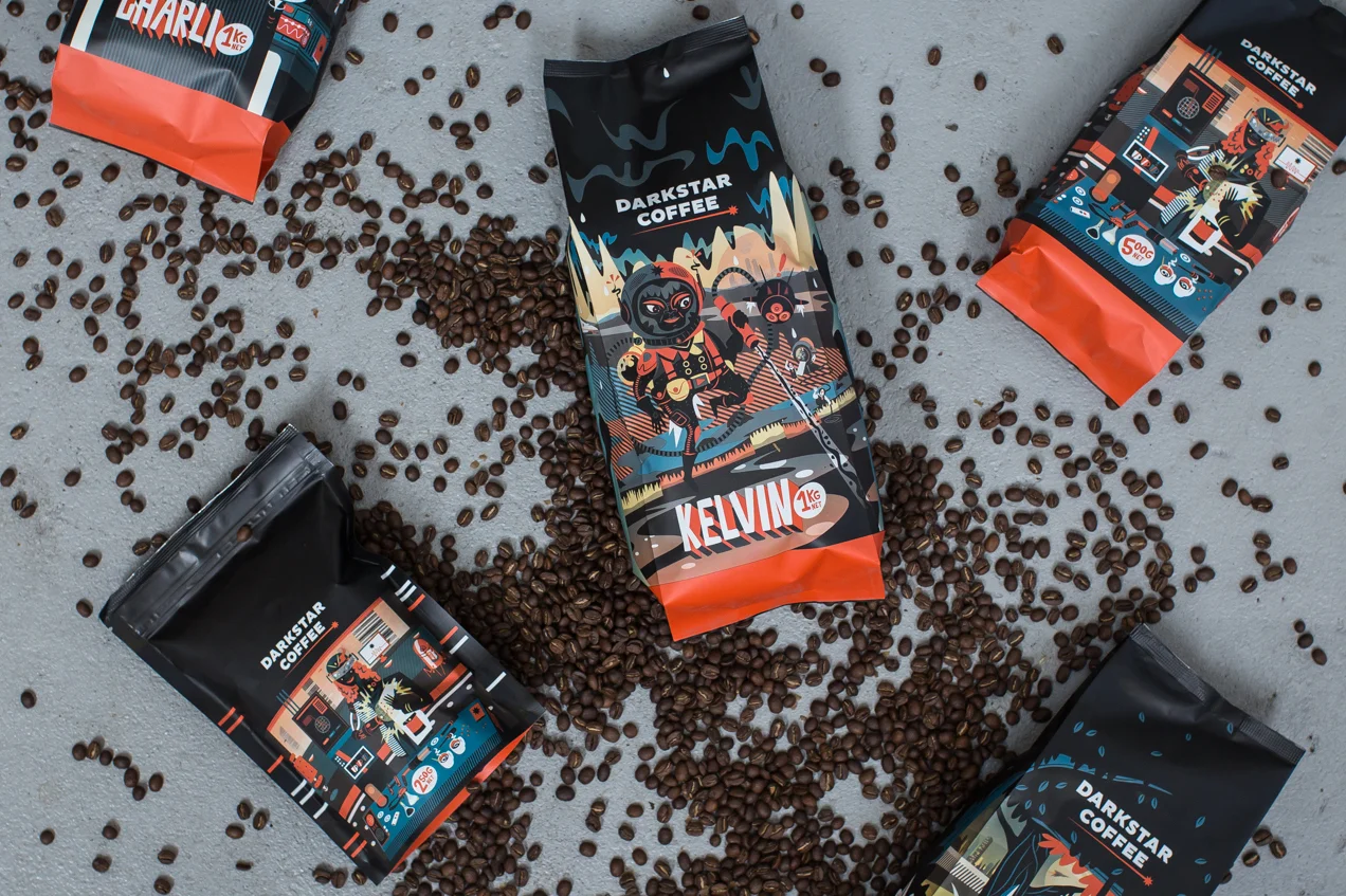 CAFE Not only will our cafe be stocked with healthy food we've partnered up with experimental coffee roasters DARKSTAR COFFEE. Bringing you unique blends based on seasonal beans based on exeptional characteristics. Find out more on their website.