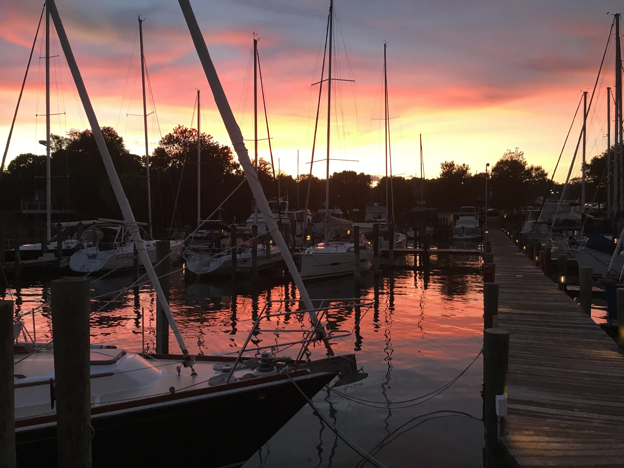 finding the perfect liveaboard marina