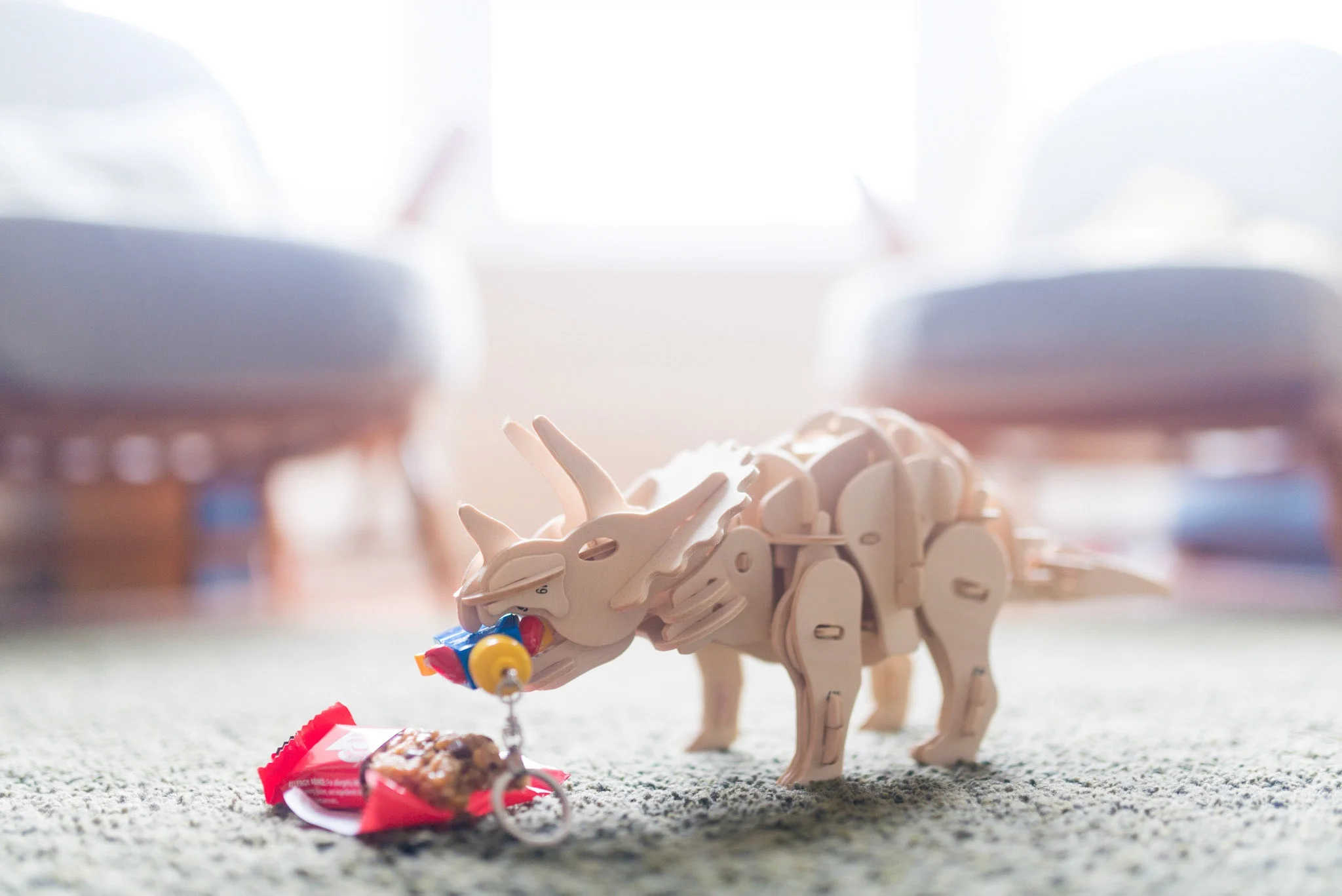 KSLS July 2015 dinosaur and snack.jpg